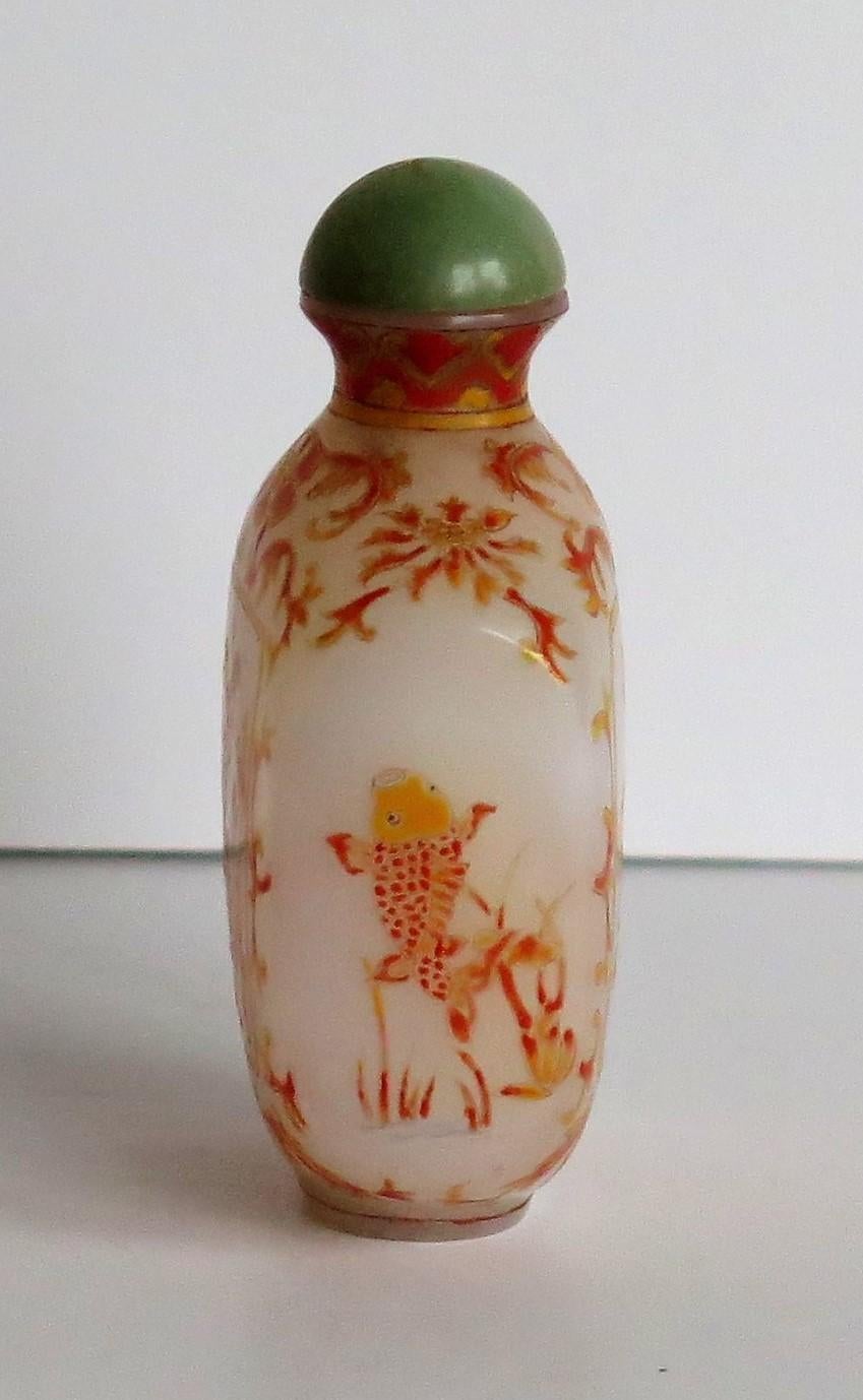 Chinese Opaque Glass Snuff Bottle Hand Enamelled 4-Character Base Mark 6