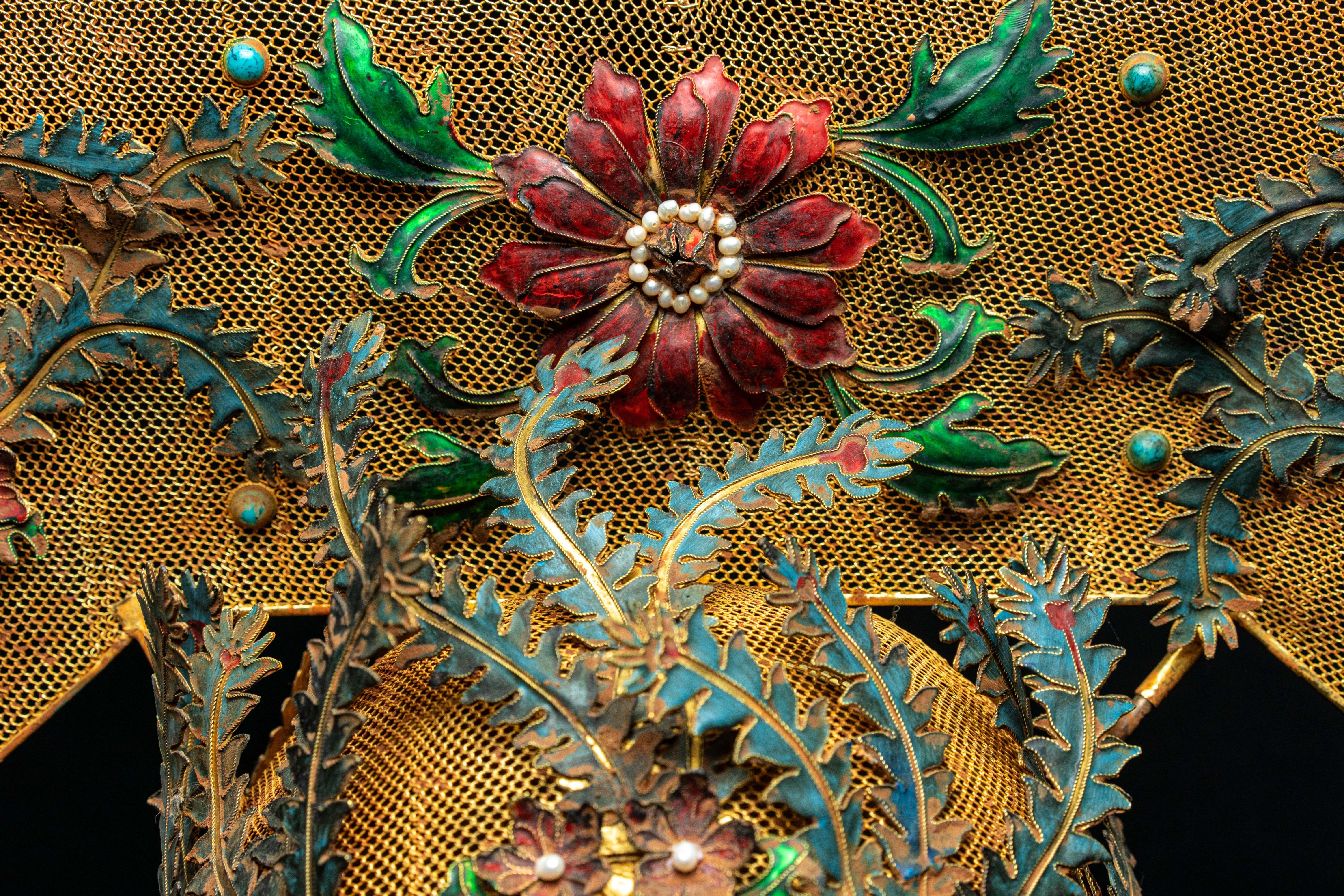 Metal Chinese Opera Theatre Headdress, Rose Fan