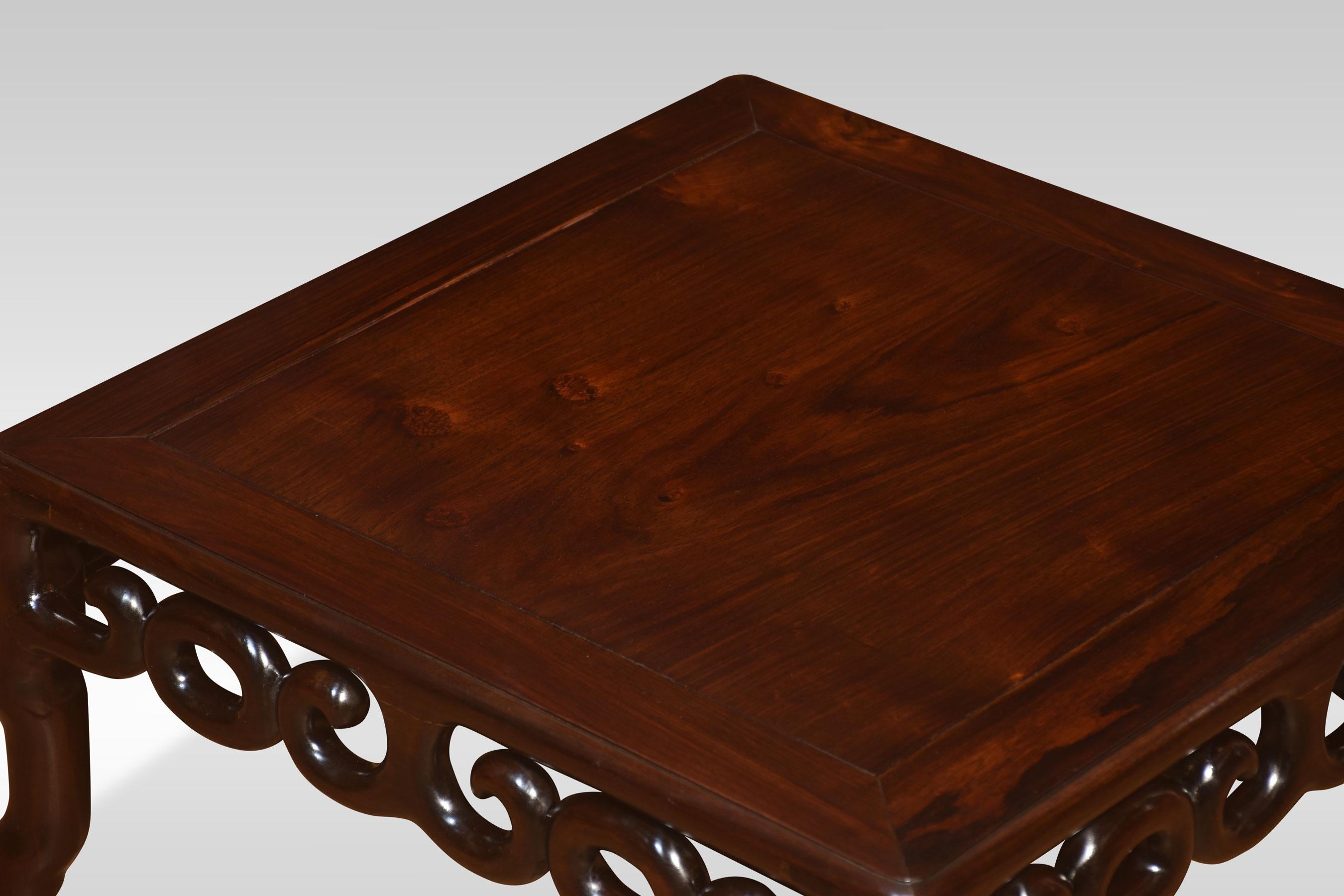 Chinese opium table In Good Condition For Sale In Cheshire, GB