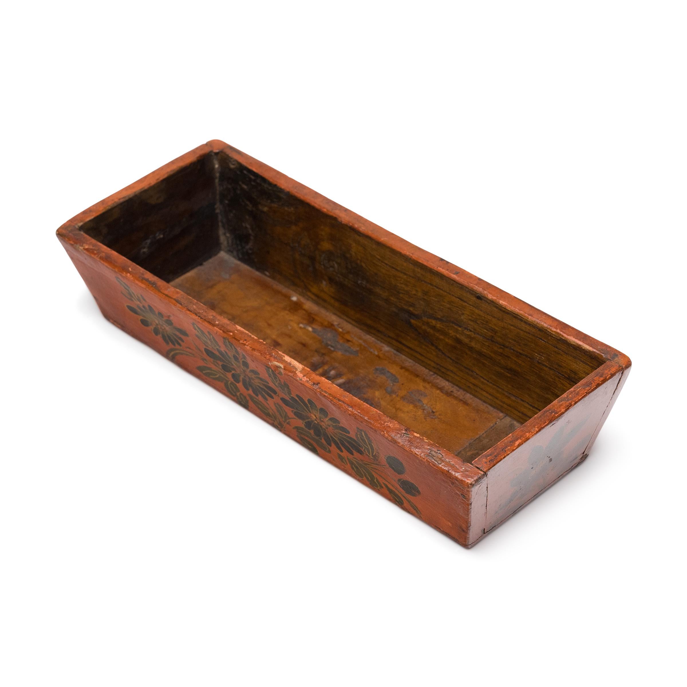 Lacquered Chinese Orange Chrysanthemum Folk Tray, c. 1940s For Sale