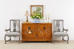 Mobile cinese laccato arancione con intarsi in pietra ollare