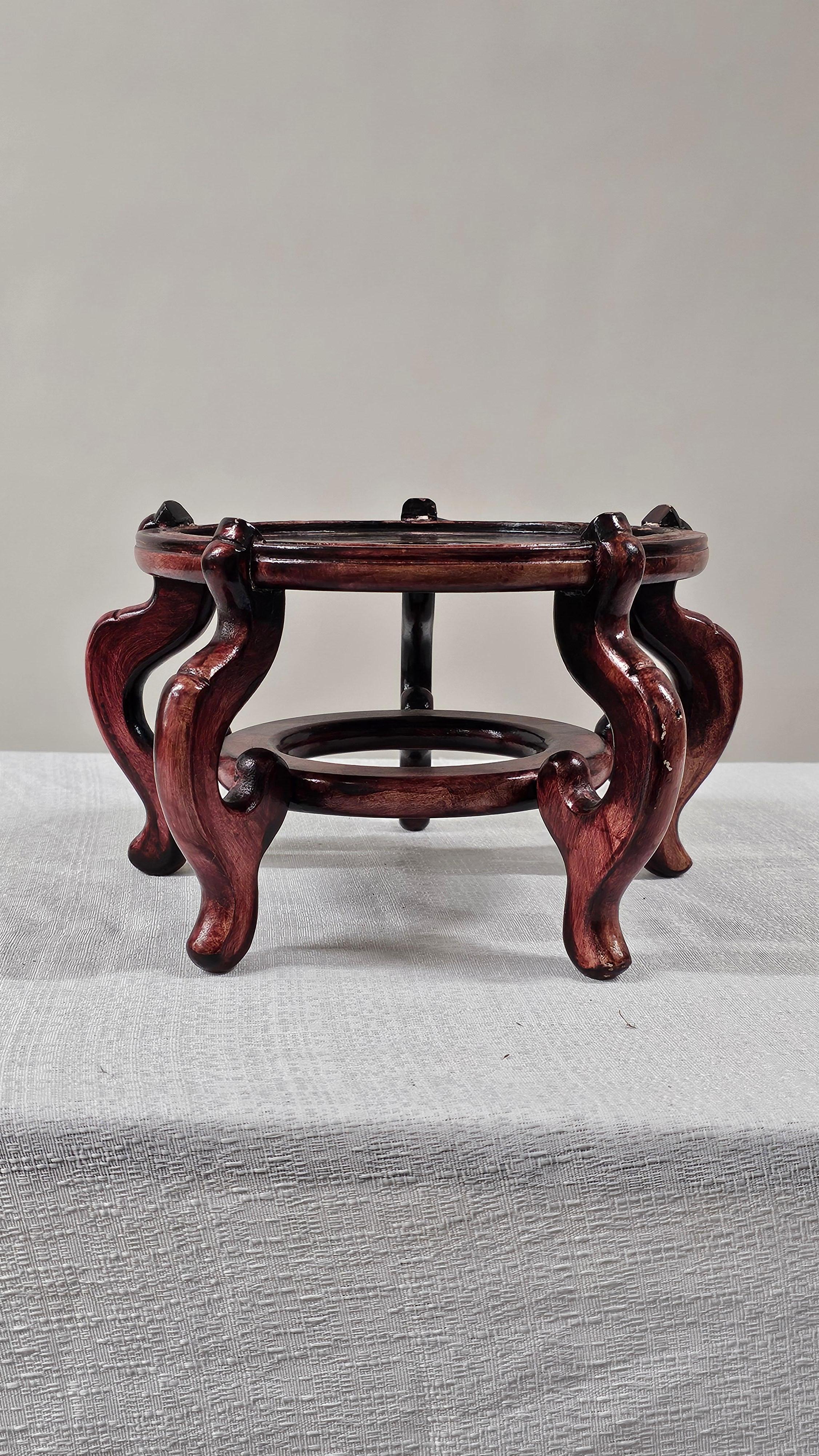 Chinese Oriental Ceramic Fish Bowl, Jardiniere or Planter On Rosewood Stand For Sale 5