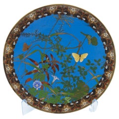 Assiette murale ornementale chinoise avec papillons