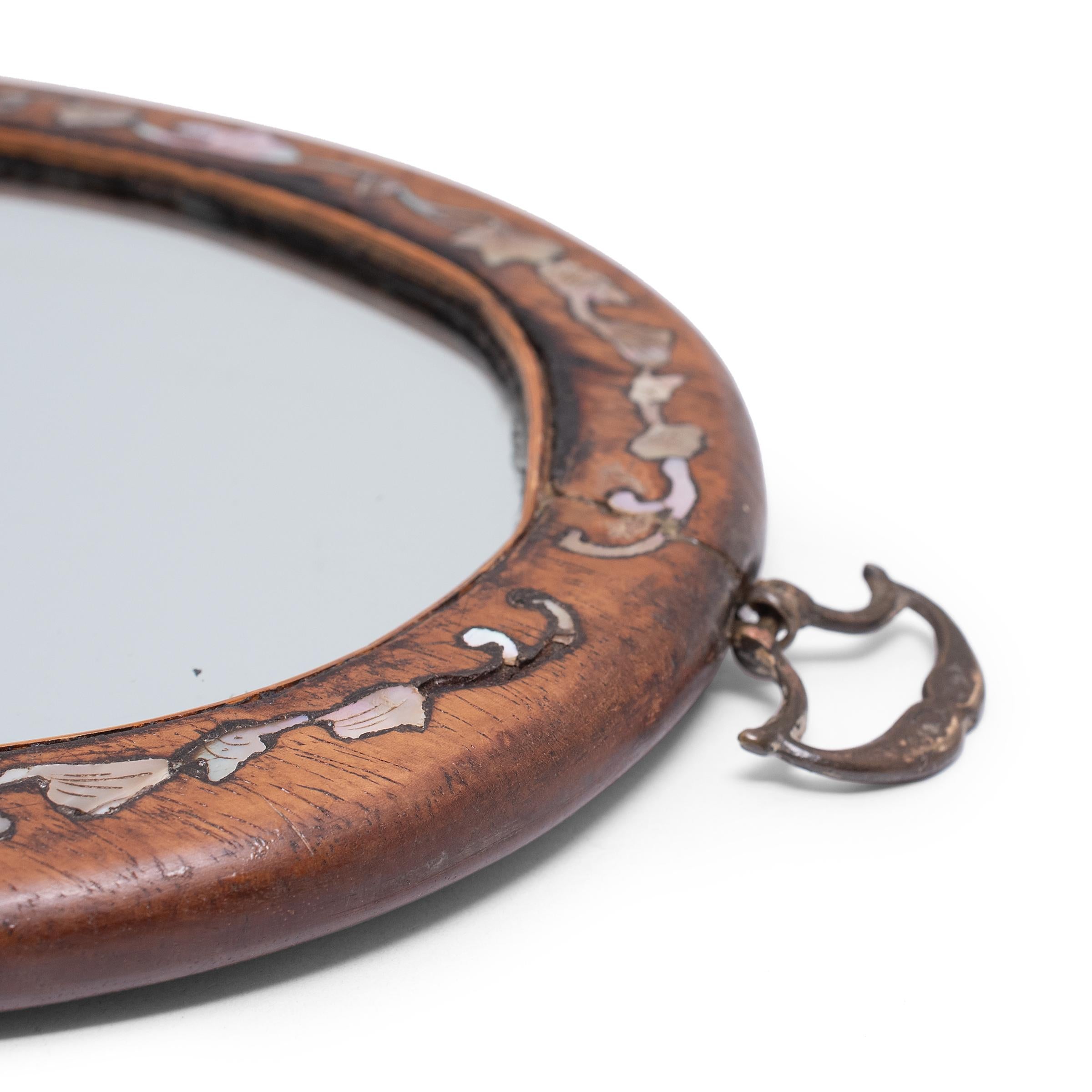 Chinese Oval Hand Mirror with Mother of Pearl Inlay, c. 1930 In Good Condition For Sale In Chicago, IL