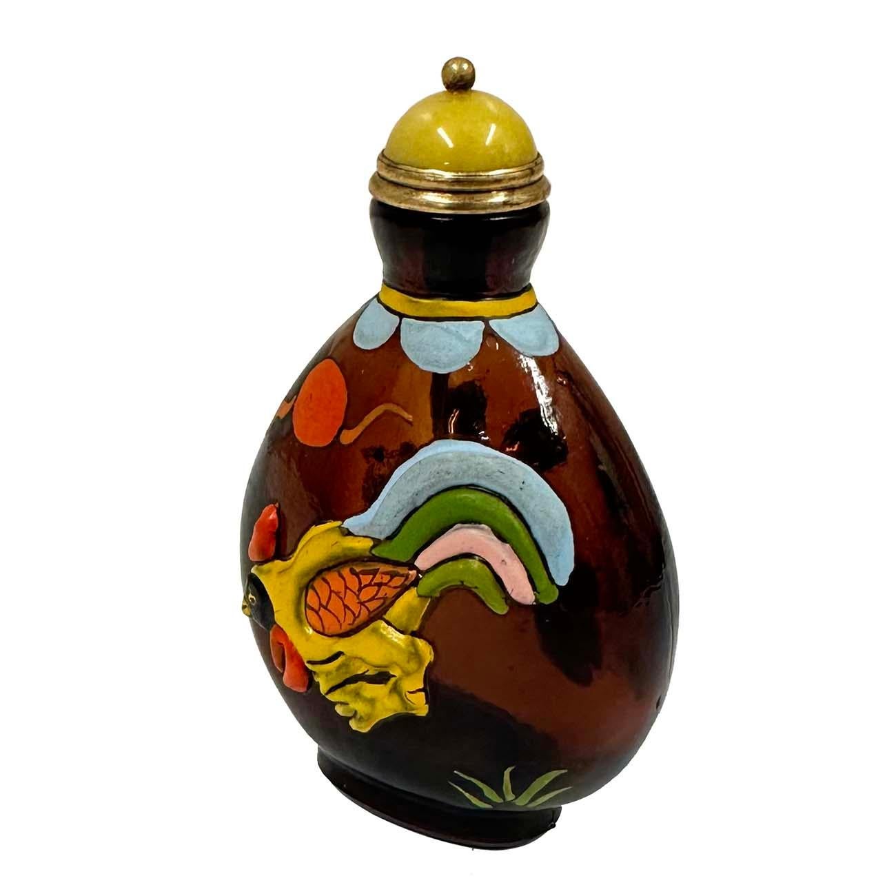 Chinese Export Chinese Overlaid Peking Glass Snuff Bottle with Scoop For Sale