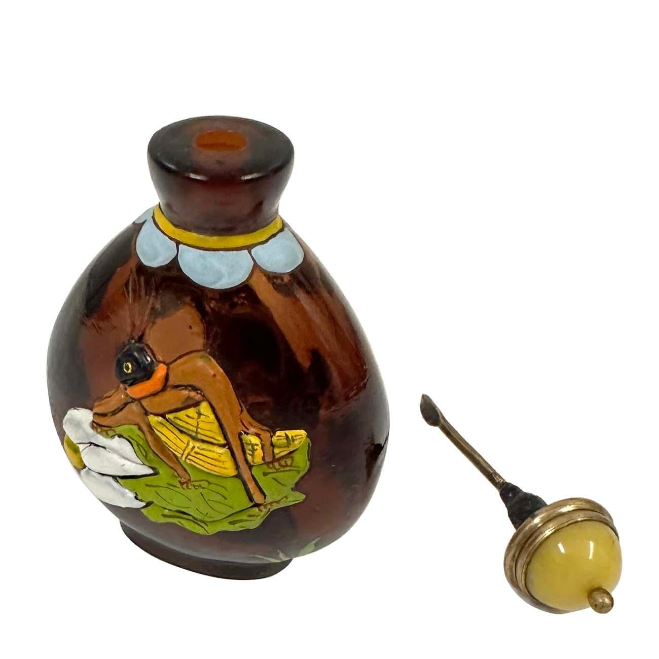 Chinese Overlaid Peking Glass Snuff Bottle with Scoop For Sale 2
