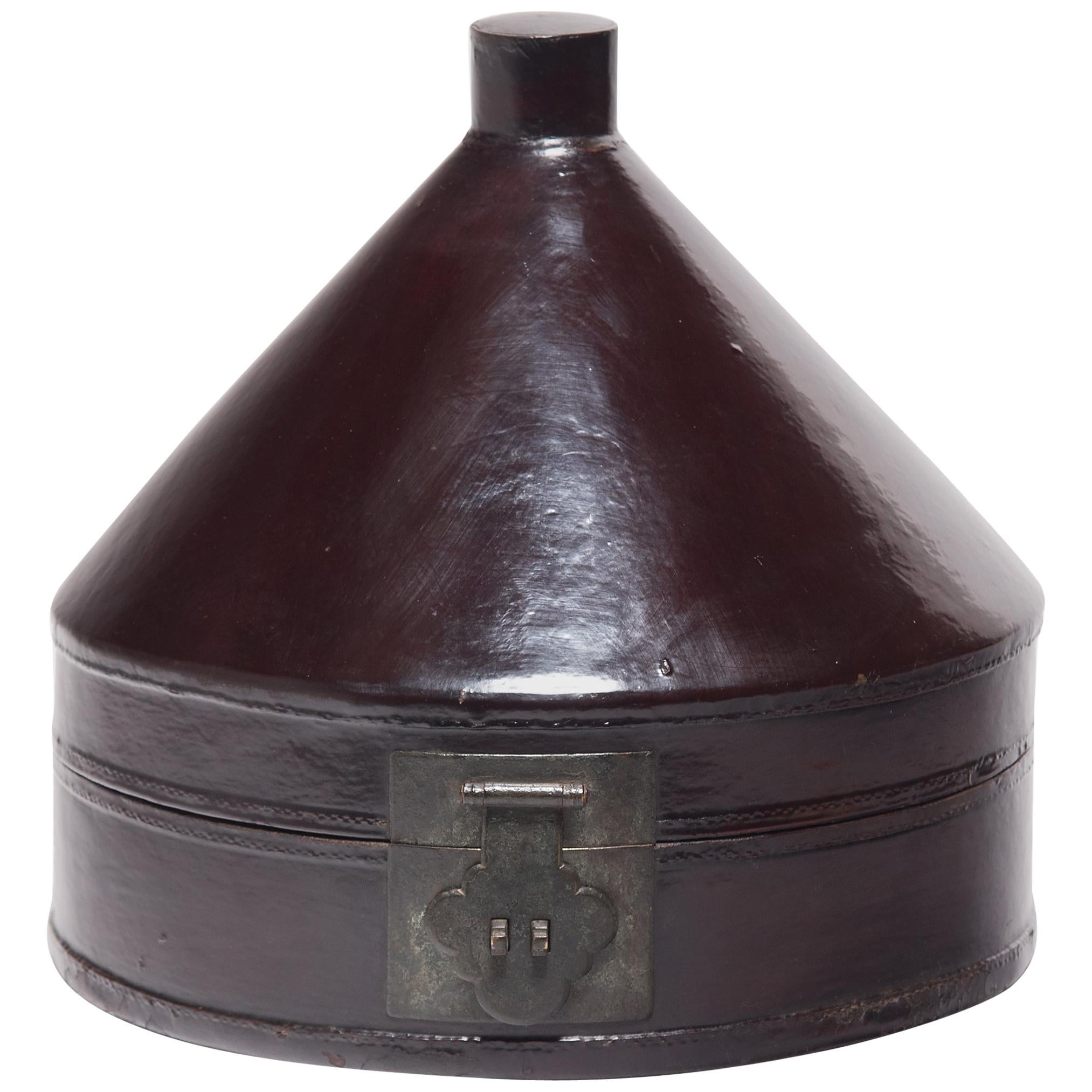 Chinese Oxblood Lacquer Summer Hat Box, circa 1850
