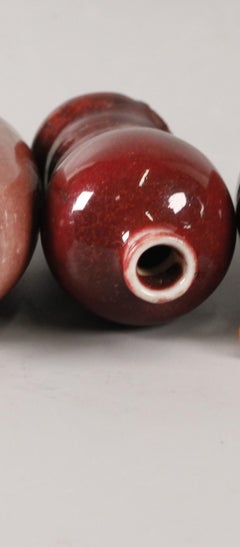 Chinese oxblood porcelain snuff bottle, 18th c.
