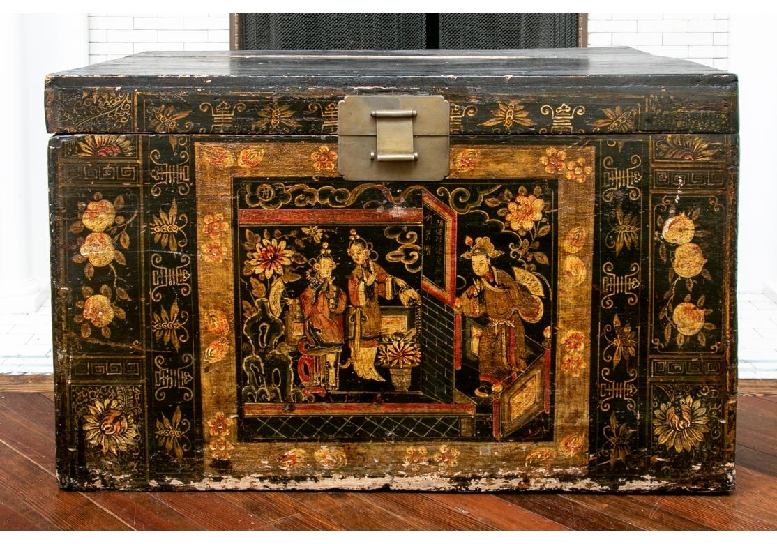 Chinese Paint Decorated Trunk as Cocktail Table For Sale 11
