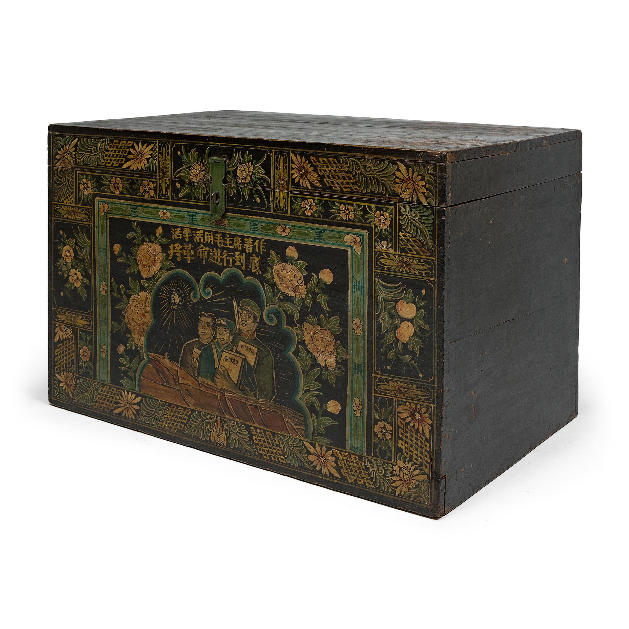 19th Century Chinese Painted Festival Trunk, c. 1820 For Sale