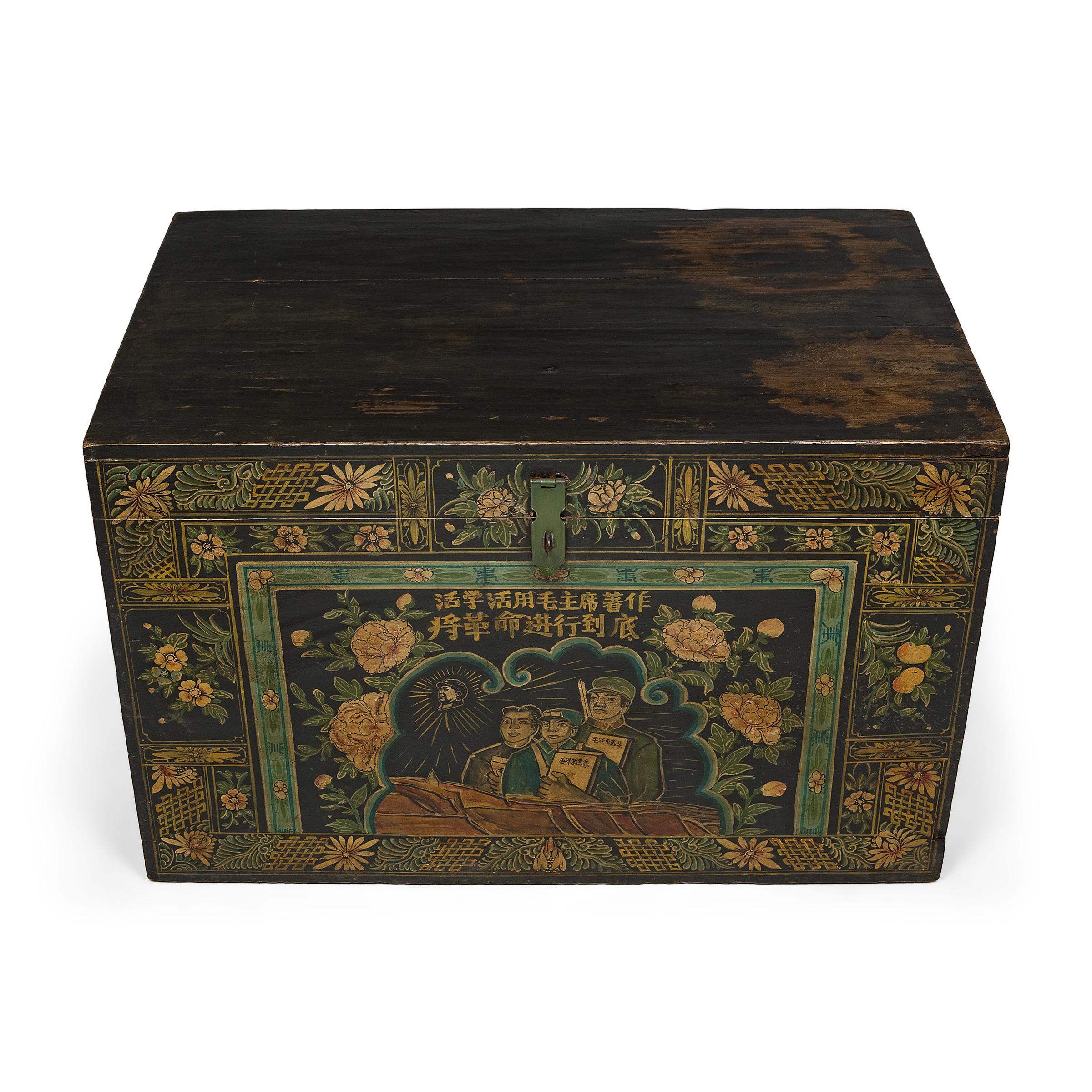 Chinese Painted Festival Trunk, c. 1820 For Sale 2