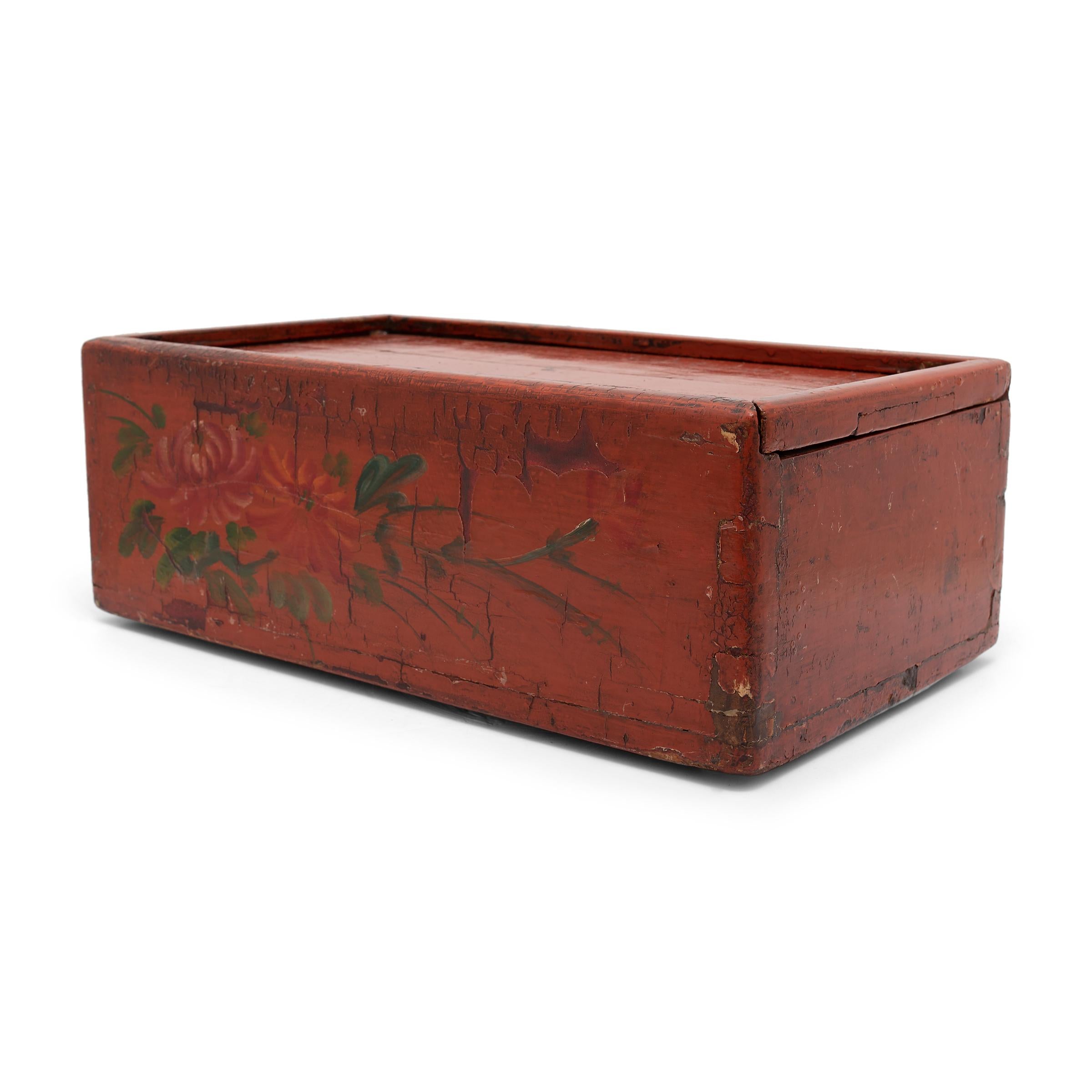 Chinese Painted Orange Lacquer Box, c. 1850 In Good Condition In Chicago, IL