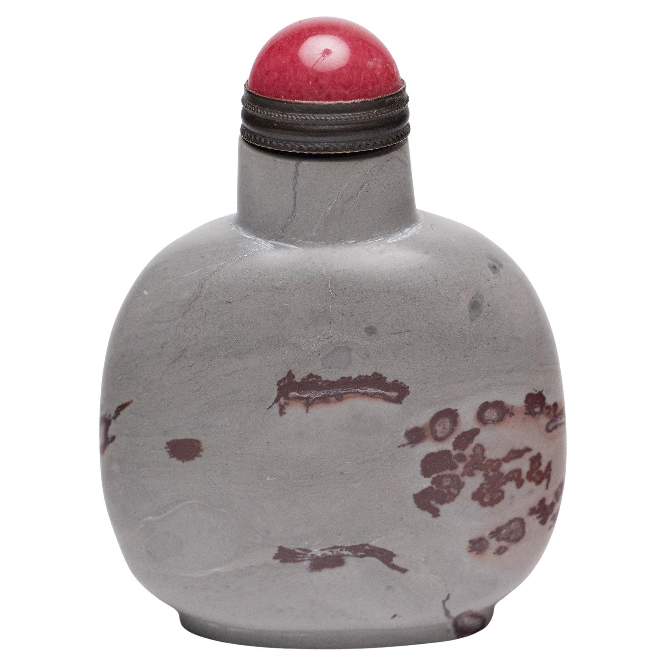 Tabacchiera cinese in pietra dipinta, 1900 ca.