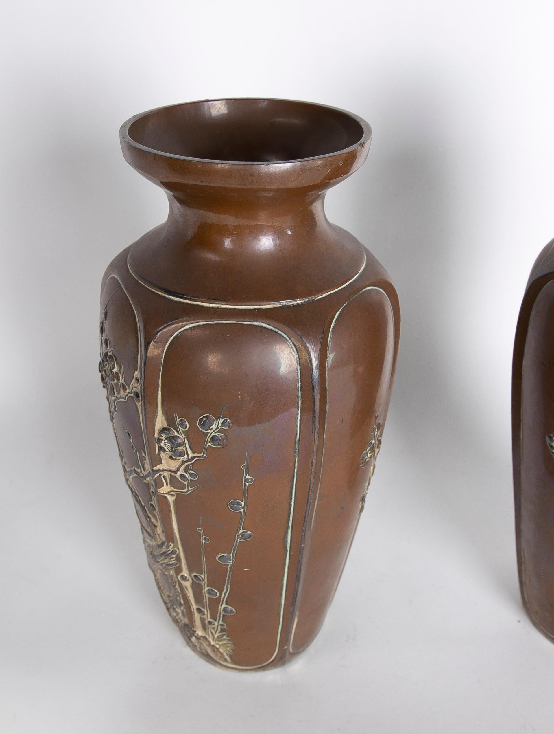 Chinese Pair of Ceramic Vases with Plants Decoration in Brown Tones For Sale 6