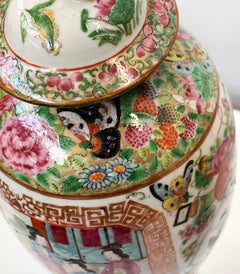 Chinese Pair of Early 19th Century Famille Rose Canton Lidded Vases