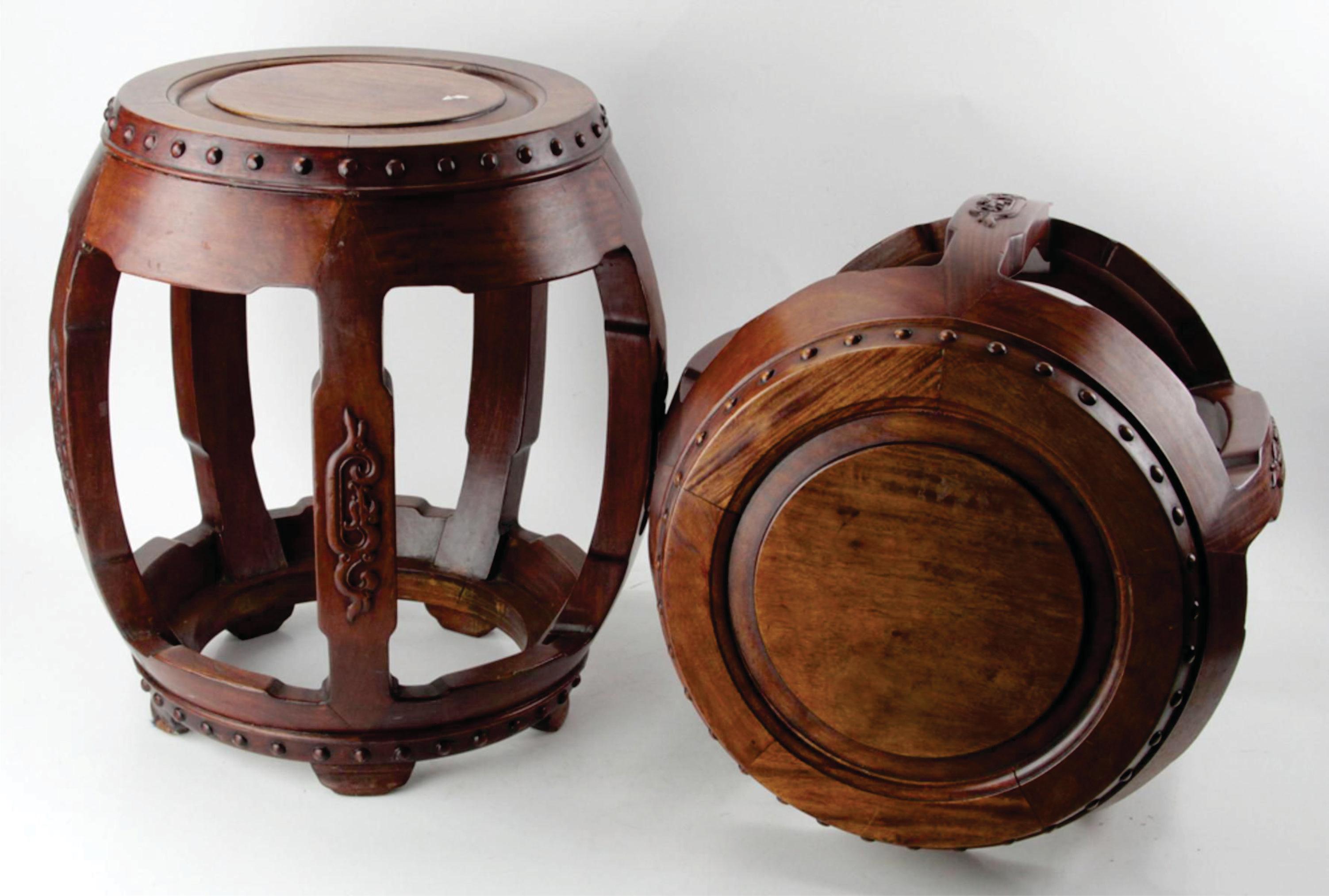 Description
Pair of Chinese Hongmu wood stools in the shape of a drum, 19