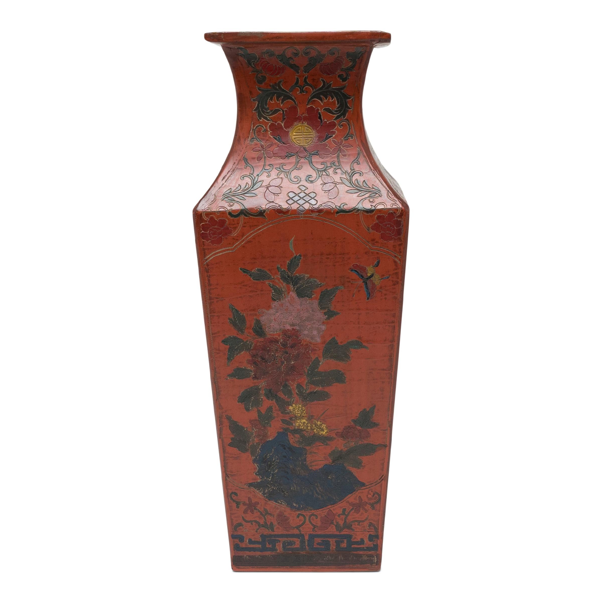 Pair of Chinese Red Lacquer Square Fantail Vases For Sale 1