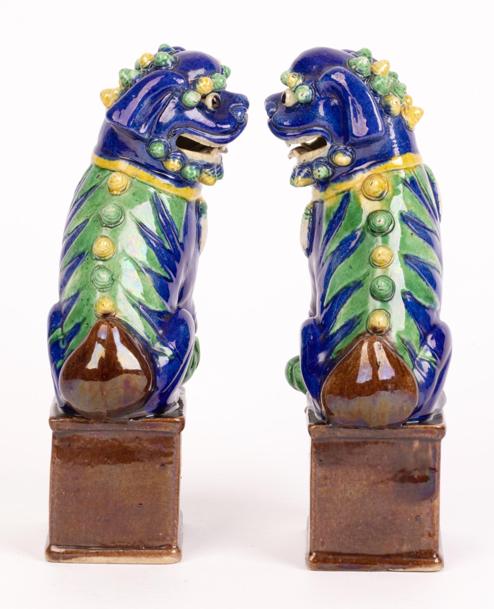 Chinese Pair Qing Porcelain Hand Painted Foo Dogs 9