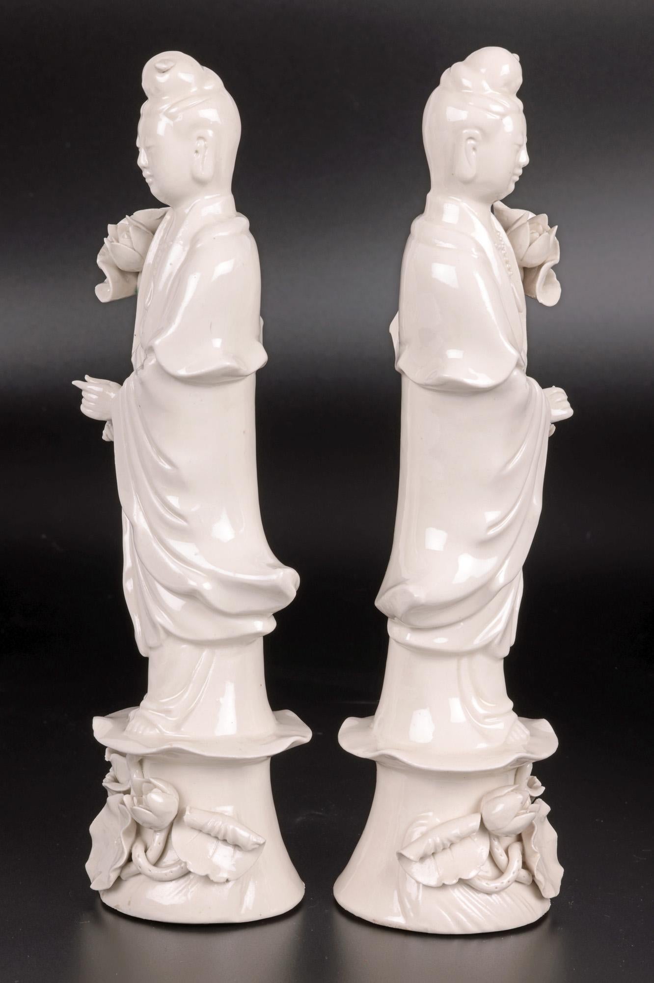 Chinese Pair Vintage Blanc de Chine Guanyin Porcelain Figures 9