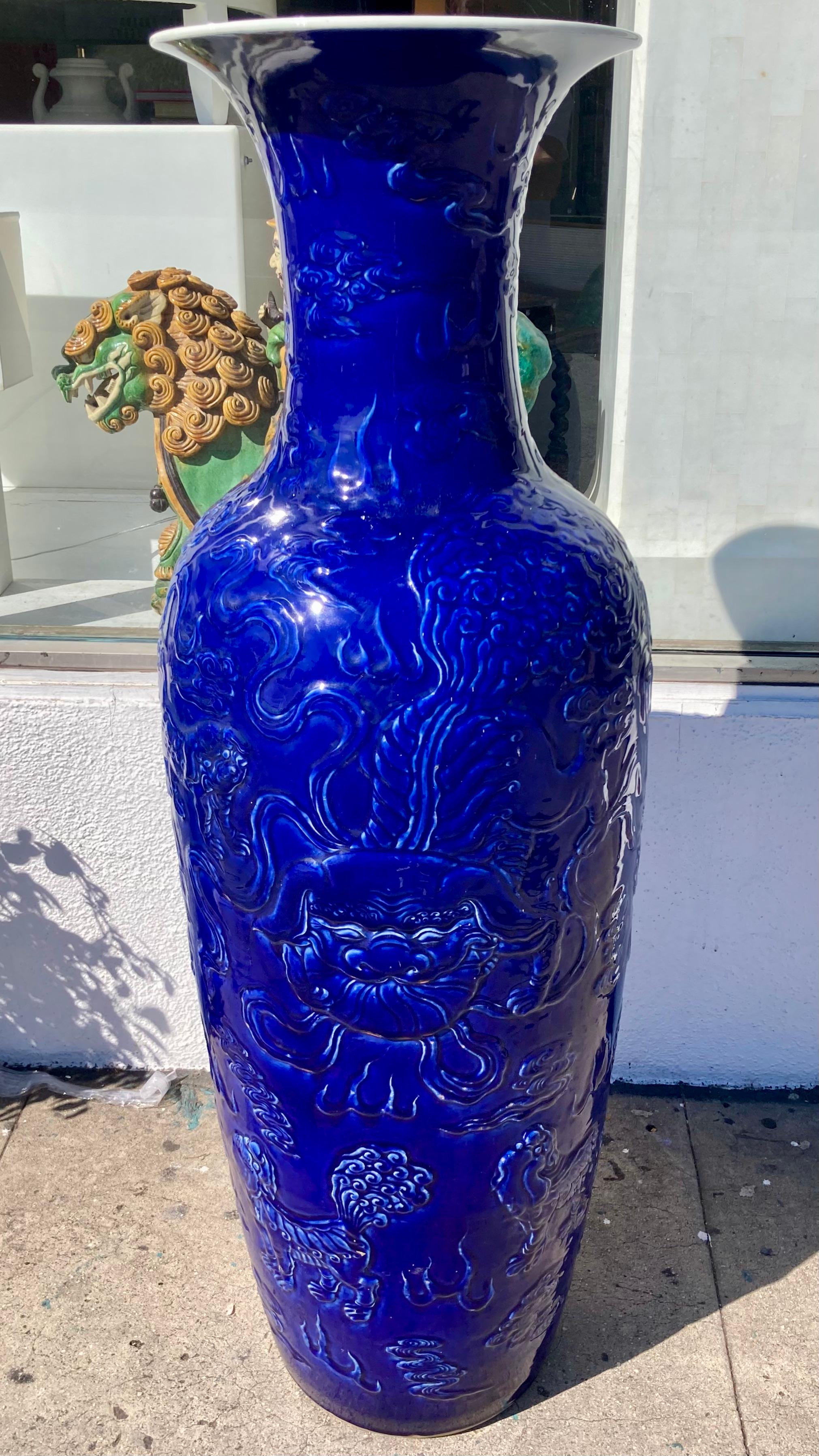 Chinese Palace Size Female Foo Dog Urn in Cobalt Blue Glaze In Good Condition In Los Angeles, CA