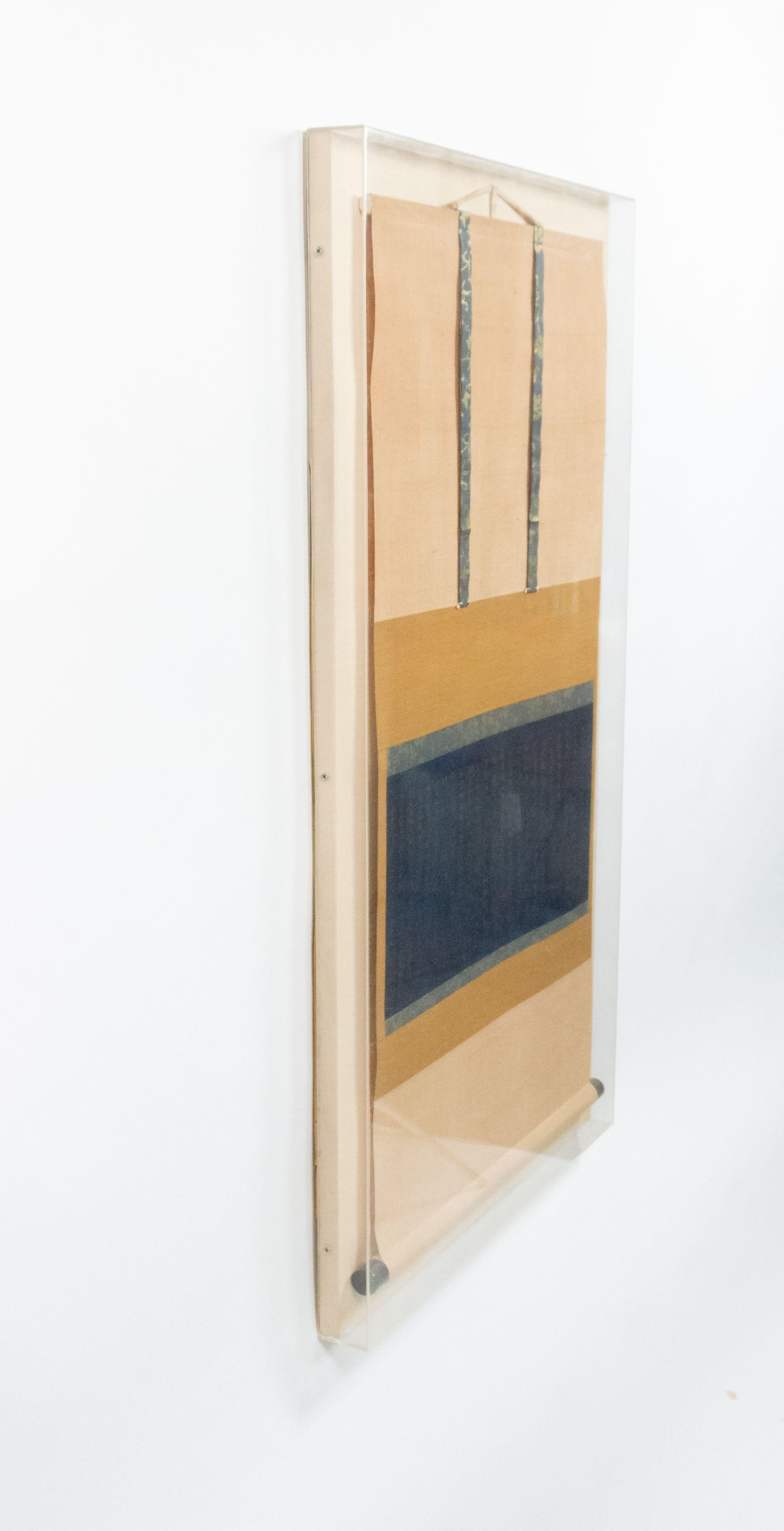 Pergamino de papel chino en caja de plexiglás Hecho a mano en venta