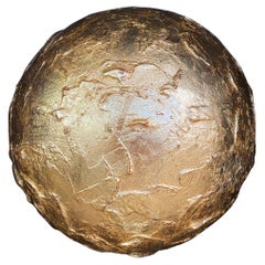 Esfera dorada china de cartón piedra