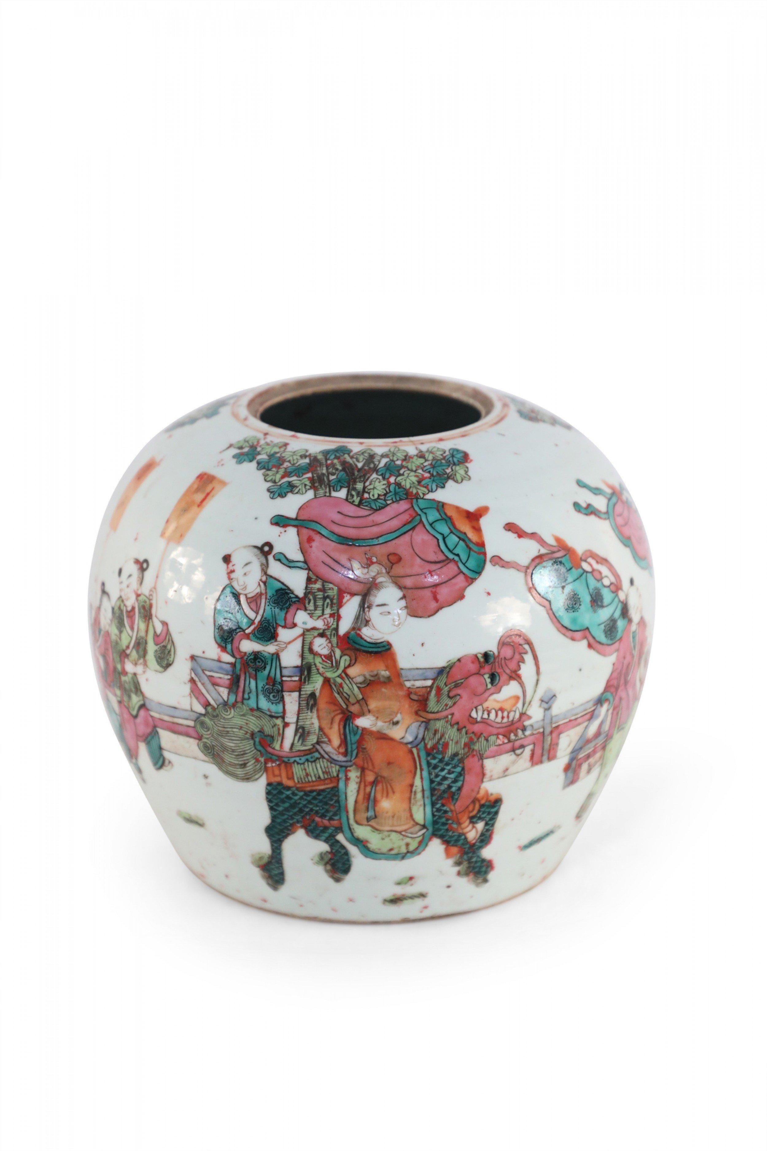 Chinese Parade Scene Rounded Porcelain Watermelon Jar For Sale 1