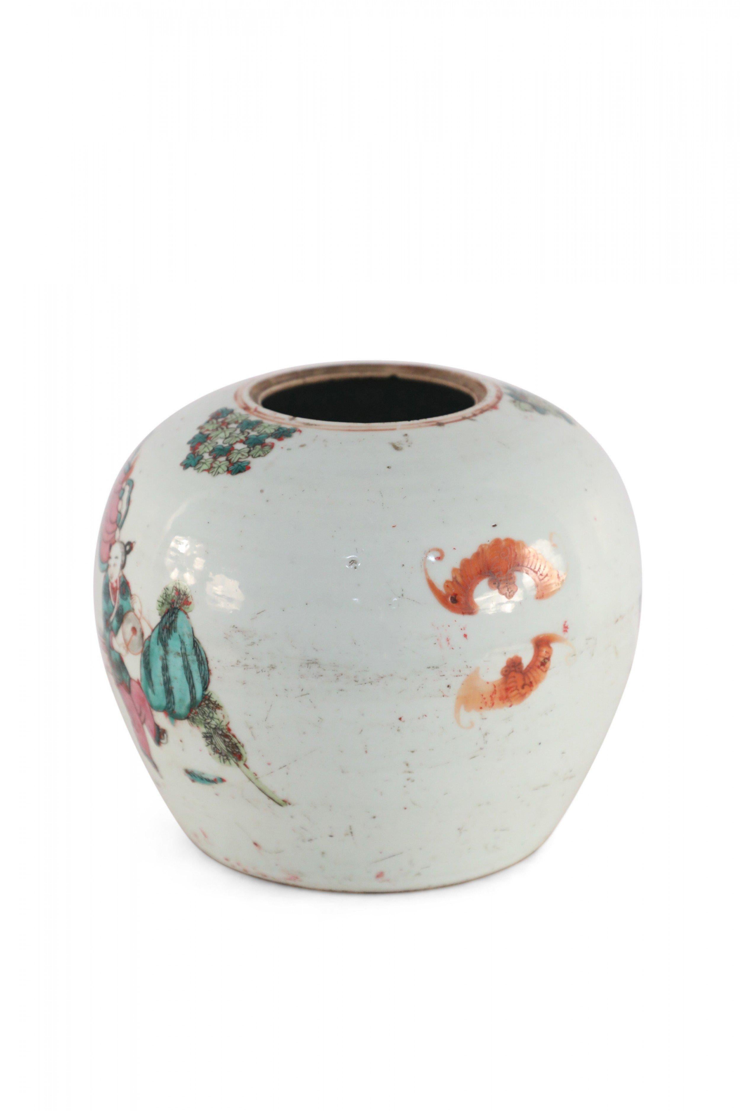 Chinese Parade Scene Rounded Porcelain Watermelon Jar For Sale 3