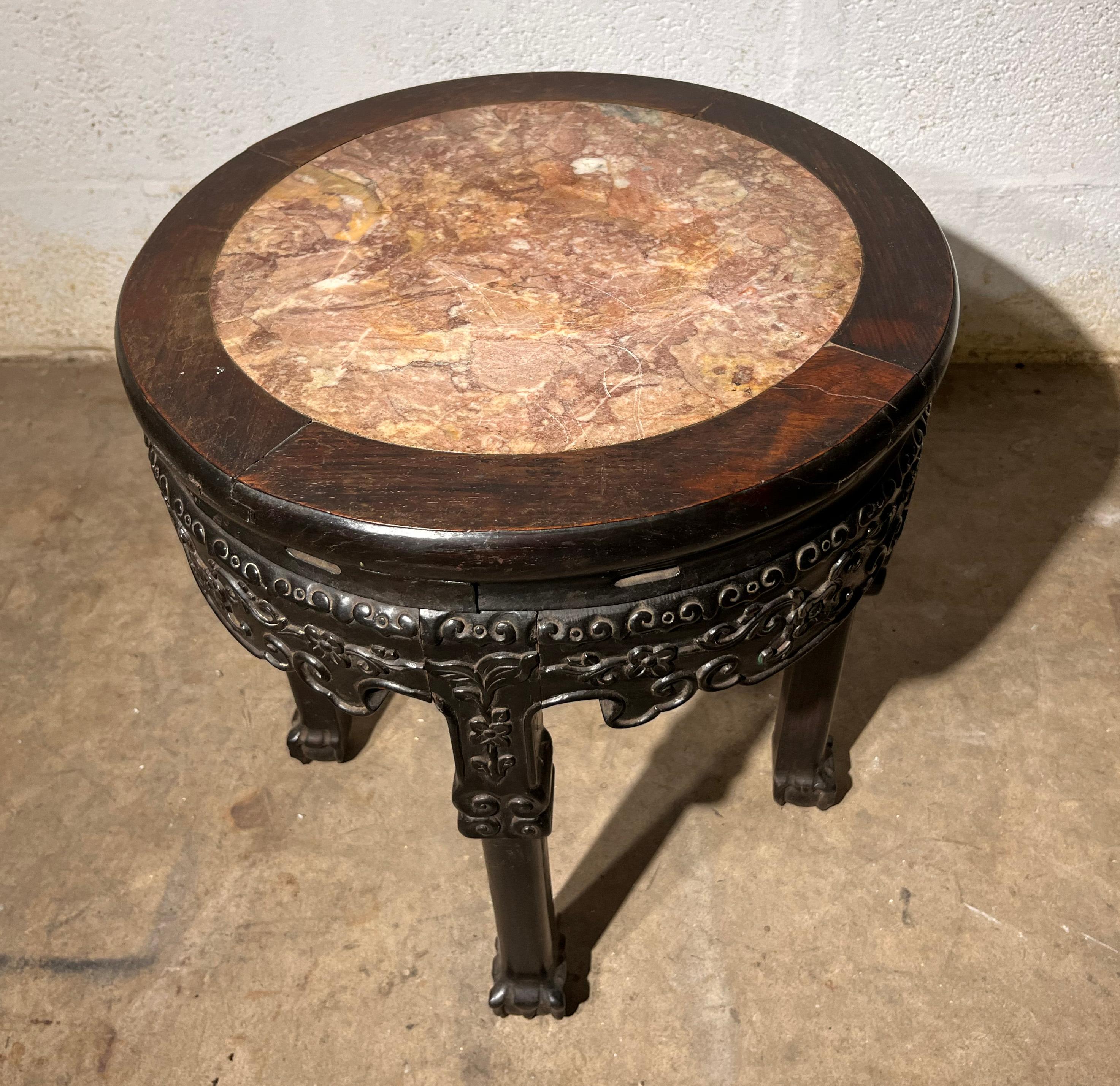 Chinoiserie Chinese Pedestal with Marble Top  For Sale