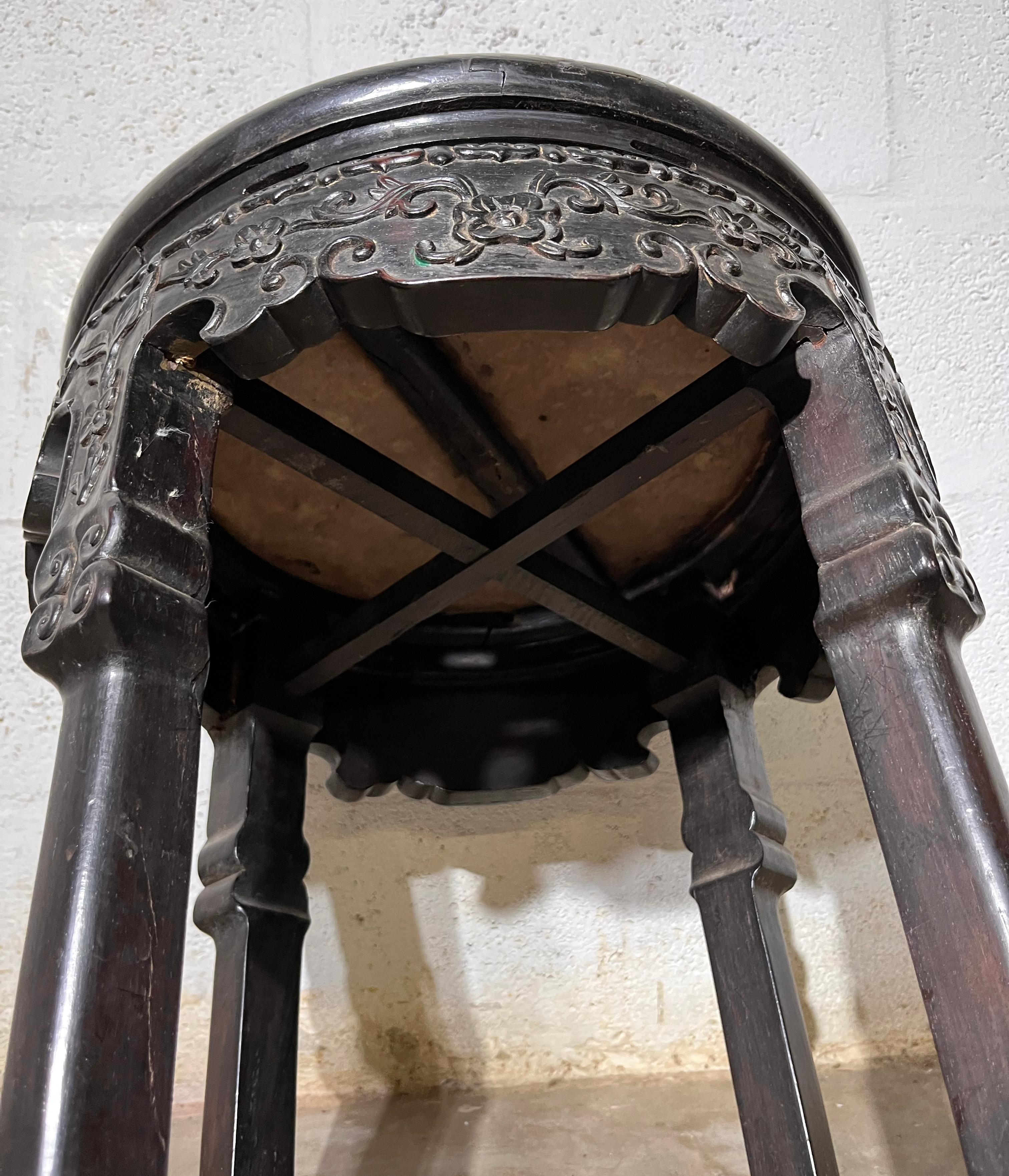 Chinese Pedestal with Marble Top  In Good Condition For Sale In Miami, FL