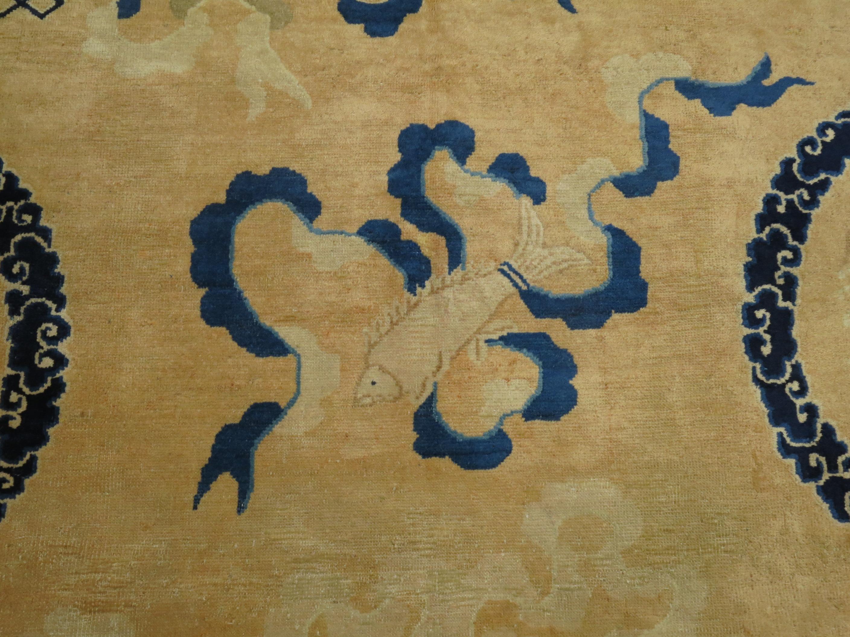 Tapis chinois en forme de dragon de Pékin en vente 2