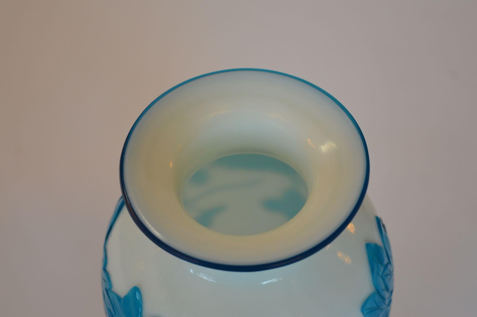 Chinese Peking Glass Vase For Sale 3