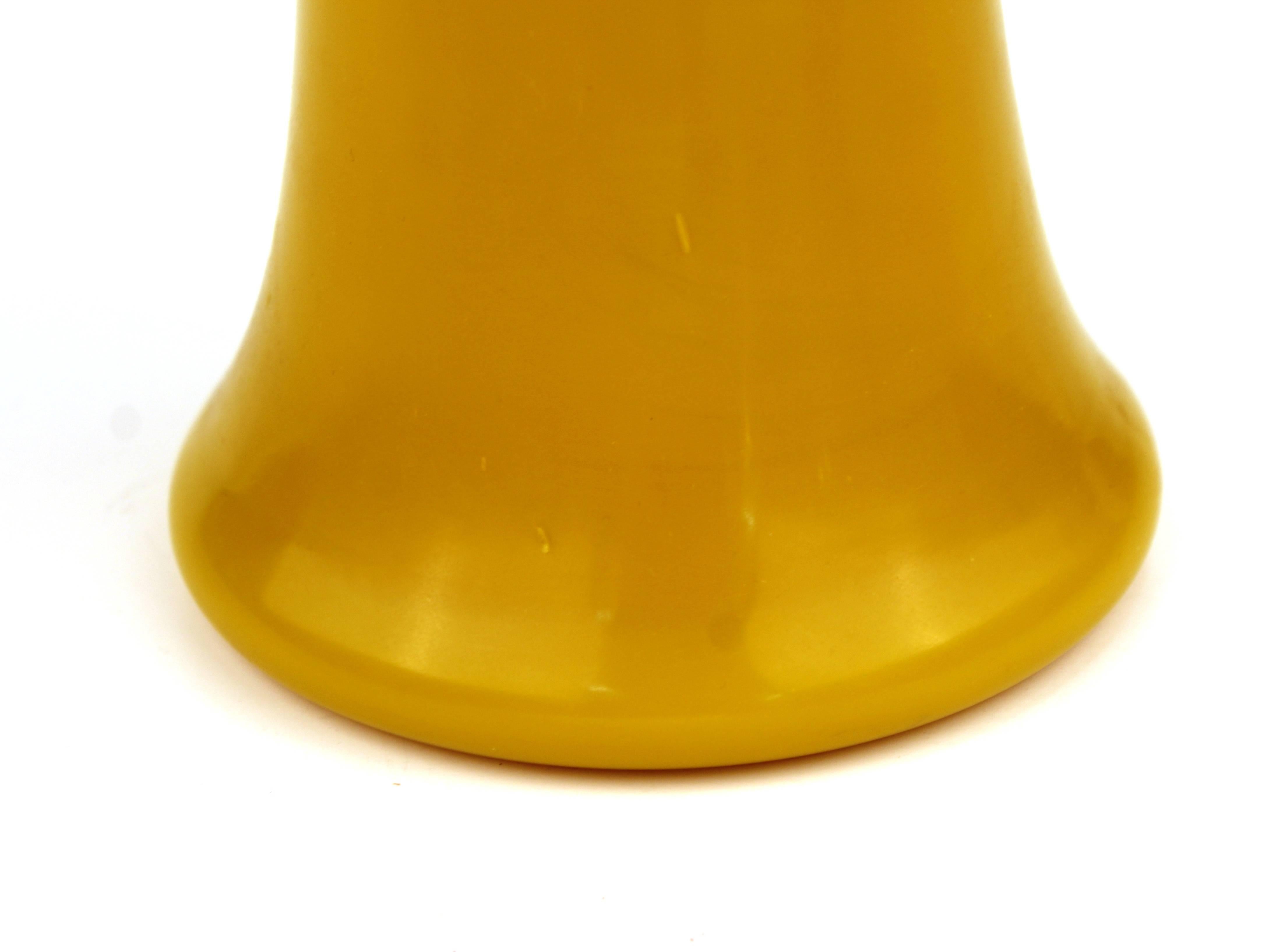 Chinese Peking Imperial Yellow Glass Vase For Sale 5