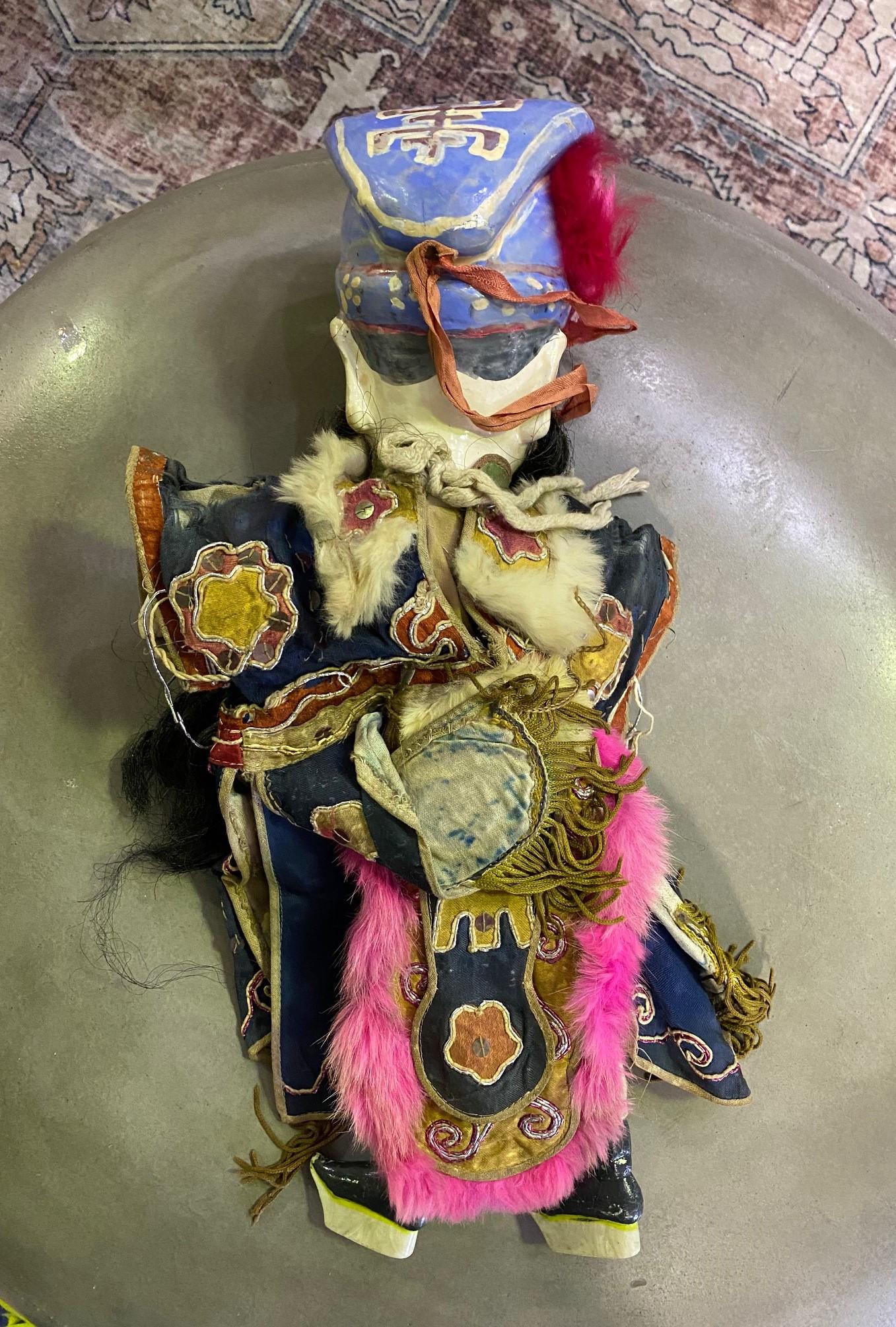 Chinese Peking Opera Theatre Puppet Marionette Doll, Early 1900s In Good Condition For Sale In Studio City, CA