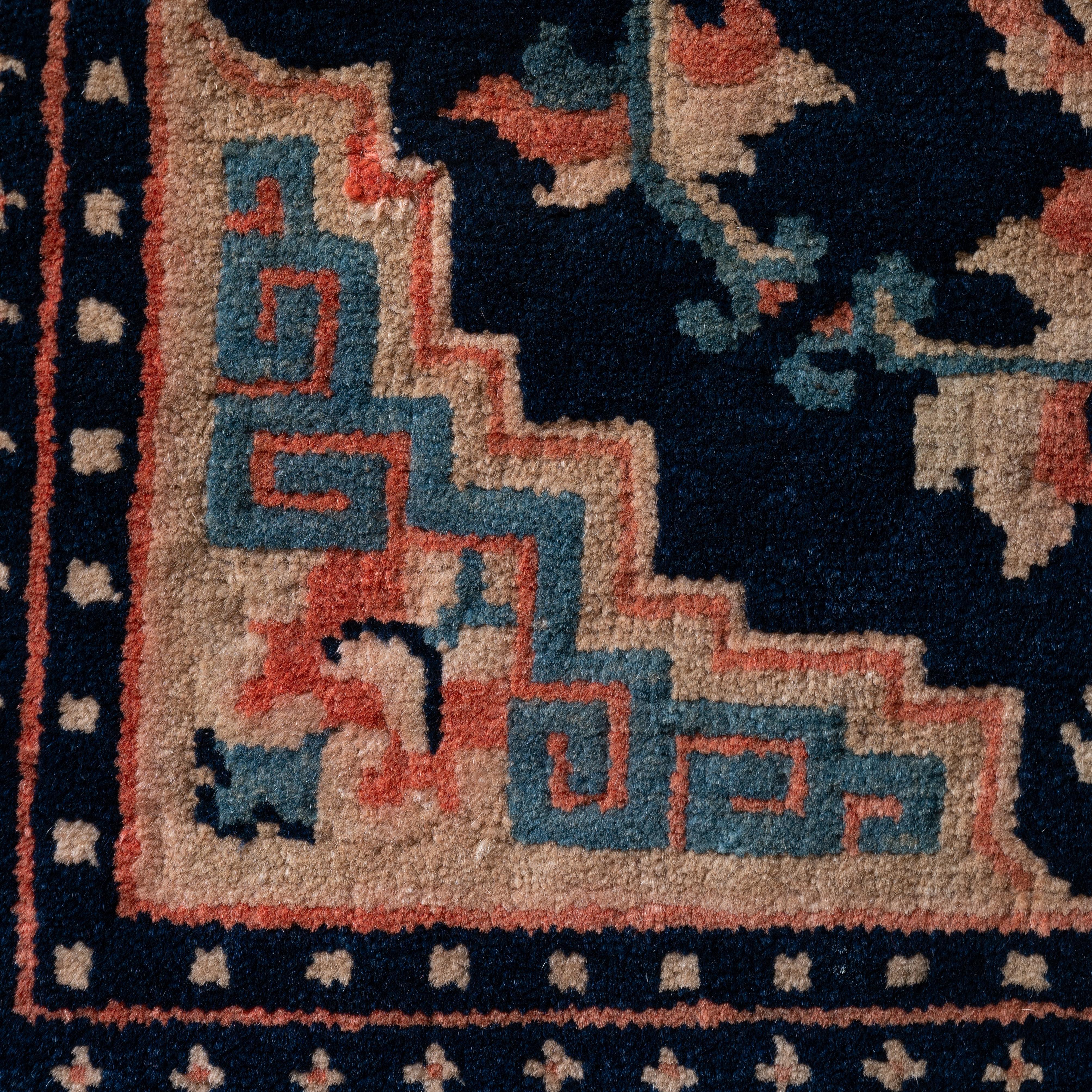Chinesischer Peking-Teppich, ca. 1890er Jahre im Angebot 3