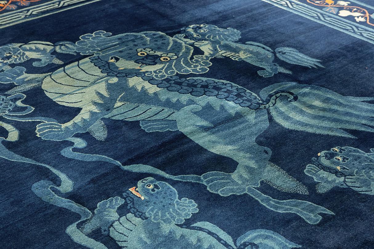 Noué à la main Tapis pékinois chinois motif chien Foo en vente