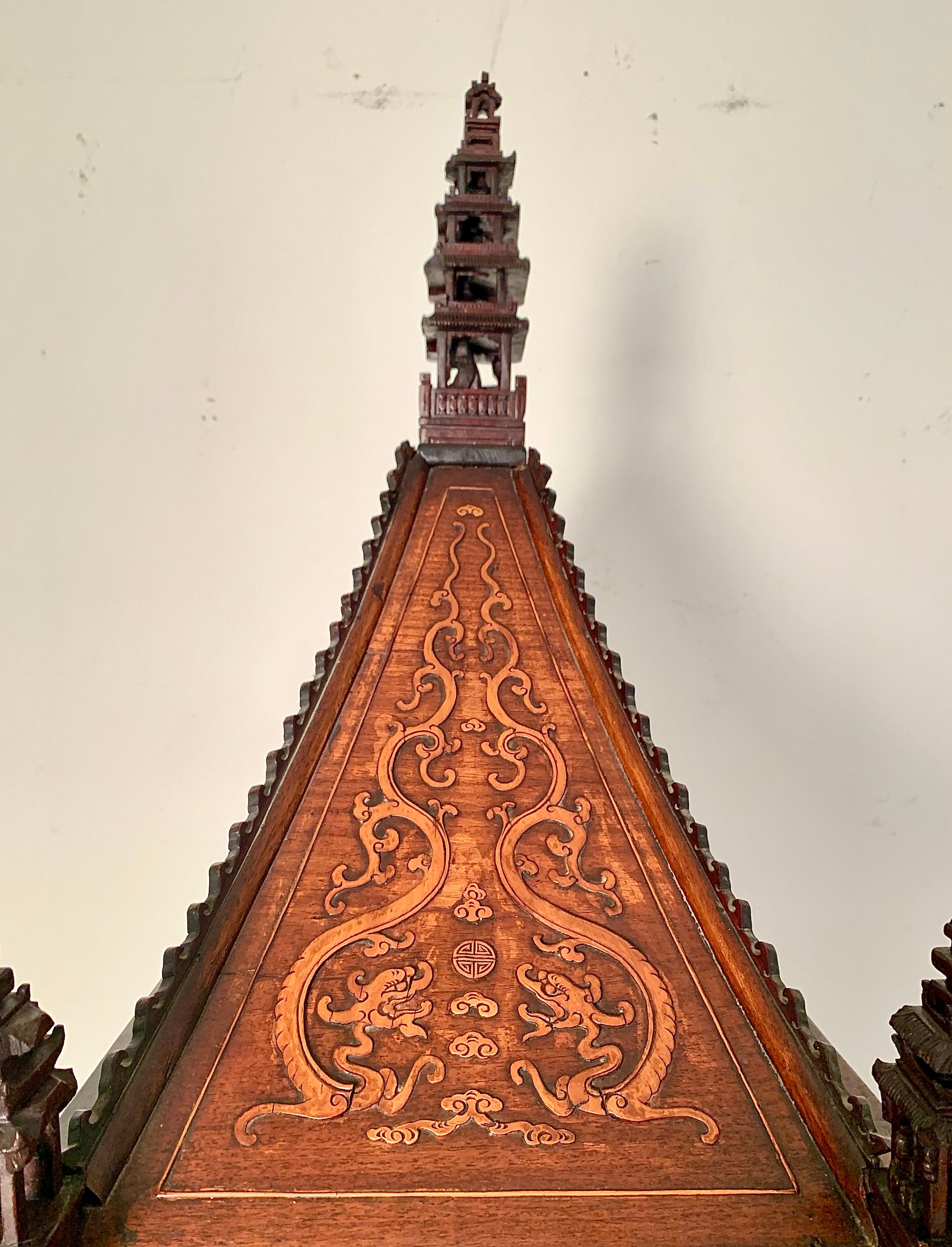 Chinese Peranakan Inlaid Hardwood Pagoda Display Cabinet, Early 20th Century For Sale 7