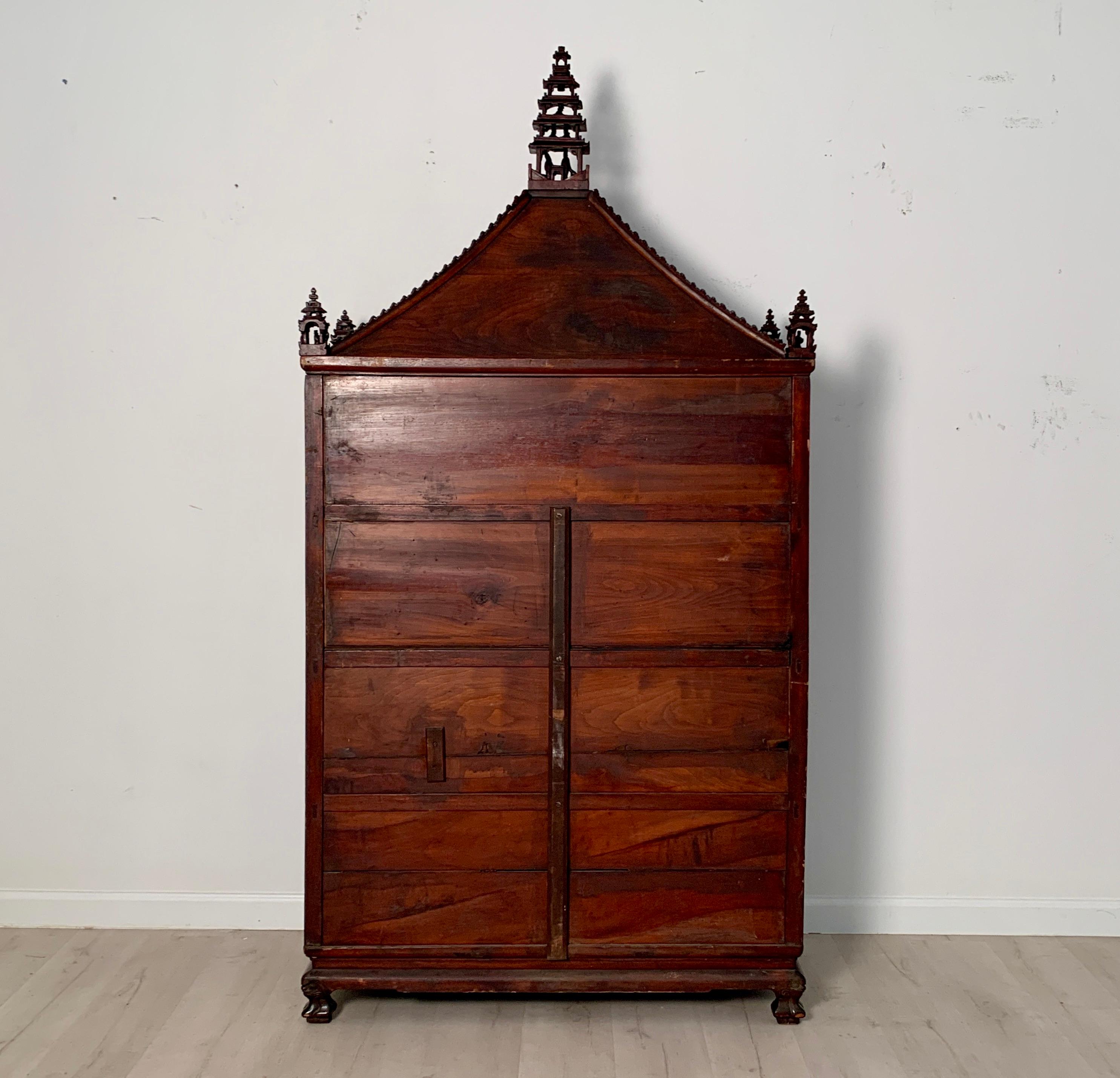 Asian Chinese Peranakan Inlaid Hardwood Pagoda Display Cabinet, Early 20th Century For Sale
