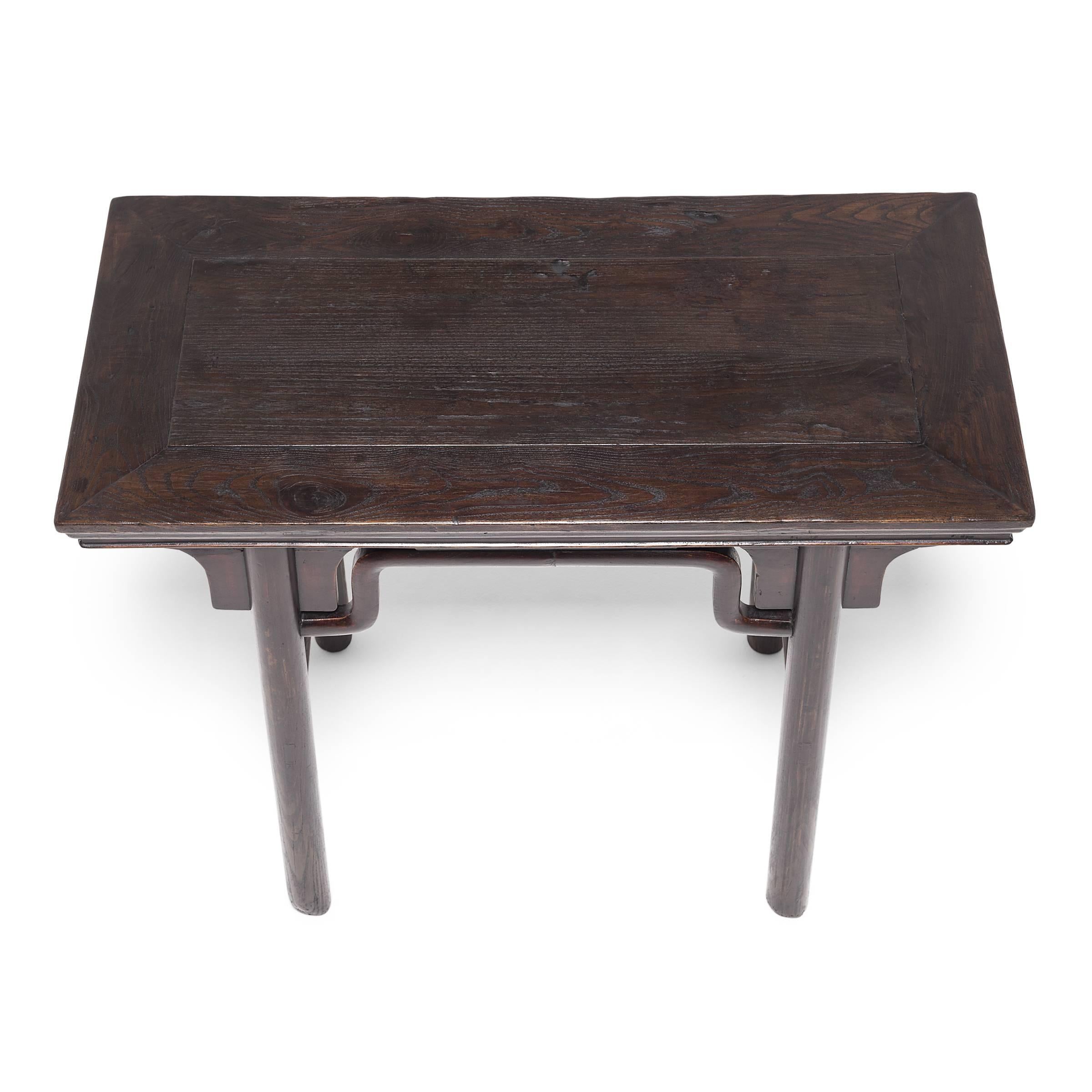 19th Century Chinese Petite Round Leg Wine Table, circa 1850 For Sale