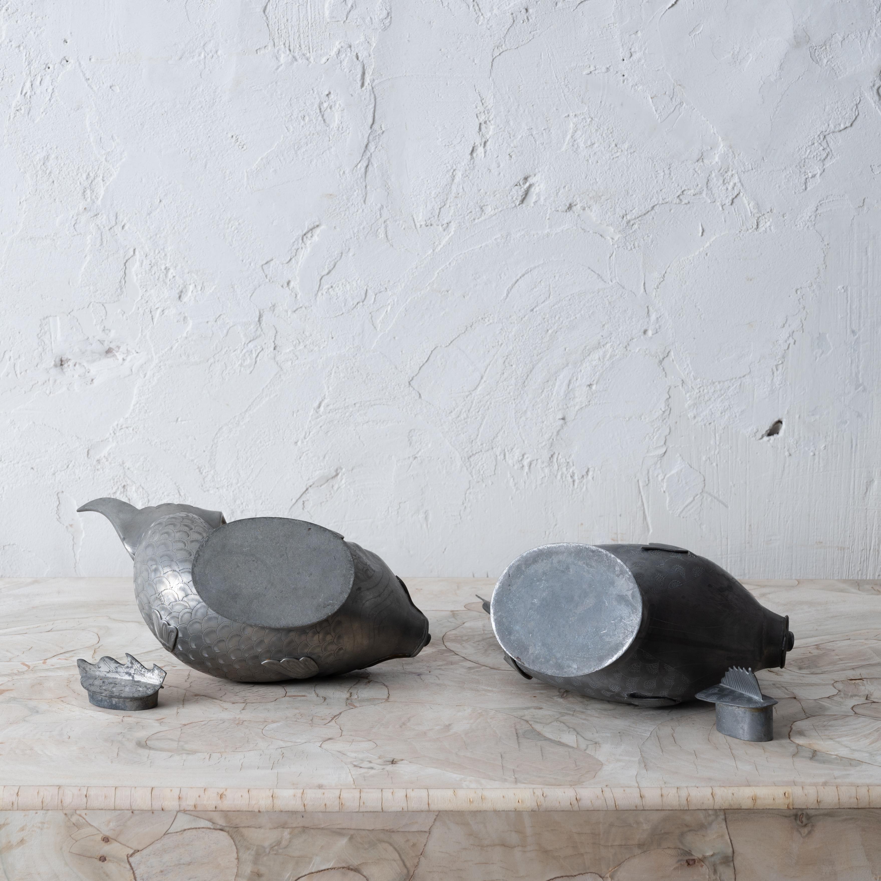 Chinese Pewter Koi Fish Teapots, 19th Century For Sale 12
