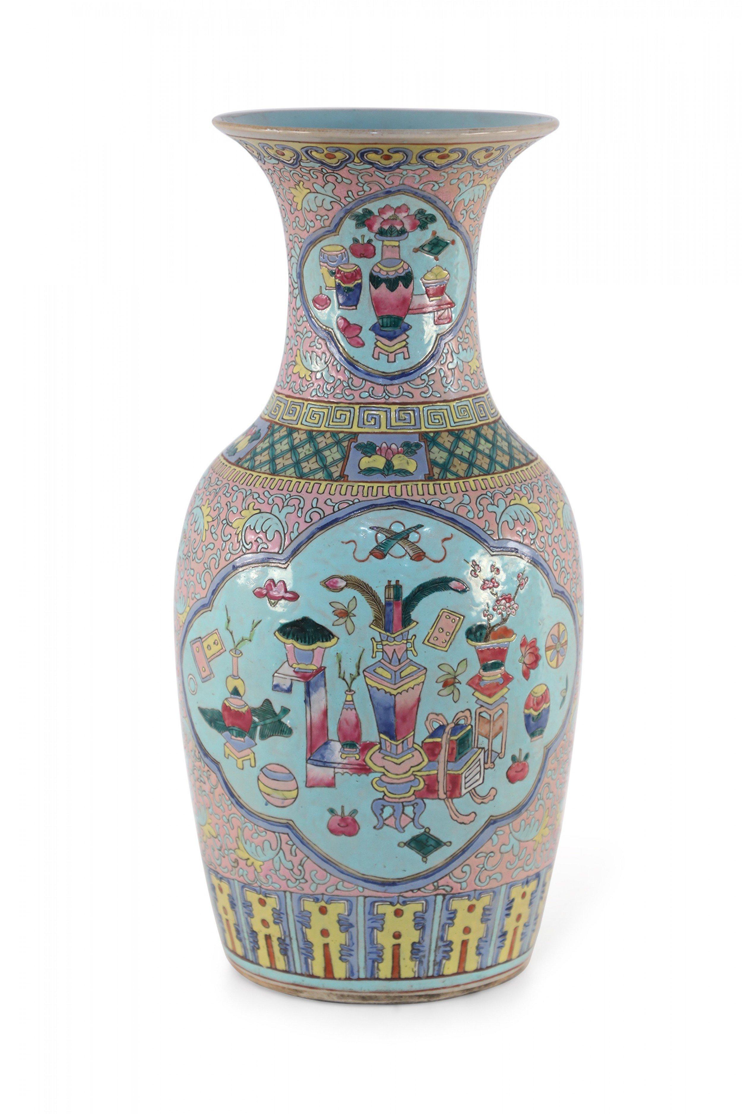 Chinese Pink Floral and Blue Cartouche Porcelain Urn For Sale 4