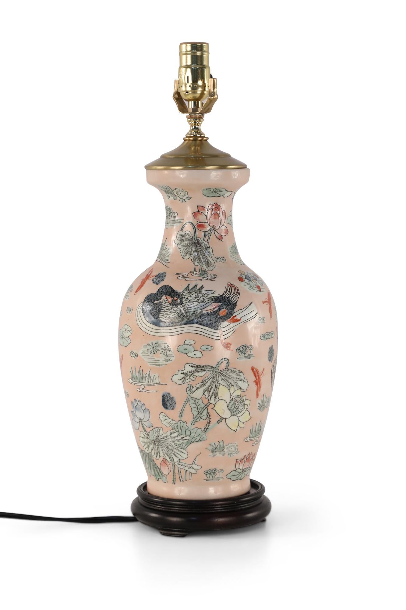 Chinoiserie Chinese Pink Floral Baluster-Shaped Table Lamp with Ducks For Sale