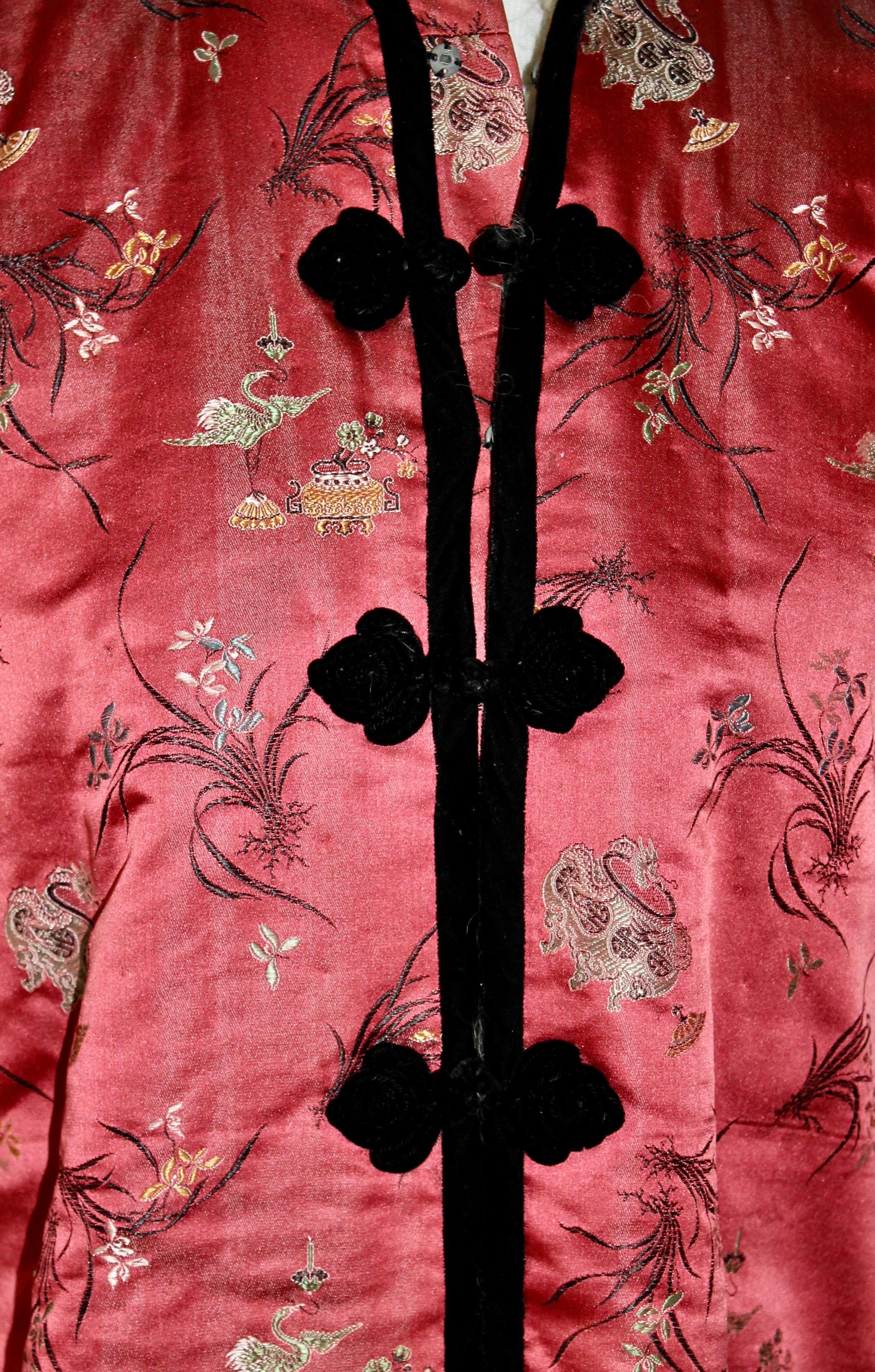 Chinese Pink Lampas 1930's Curly Lamb Lining  For Sale 3