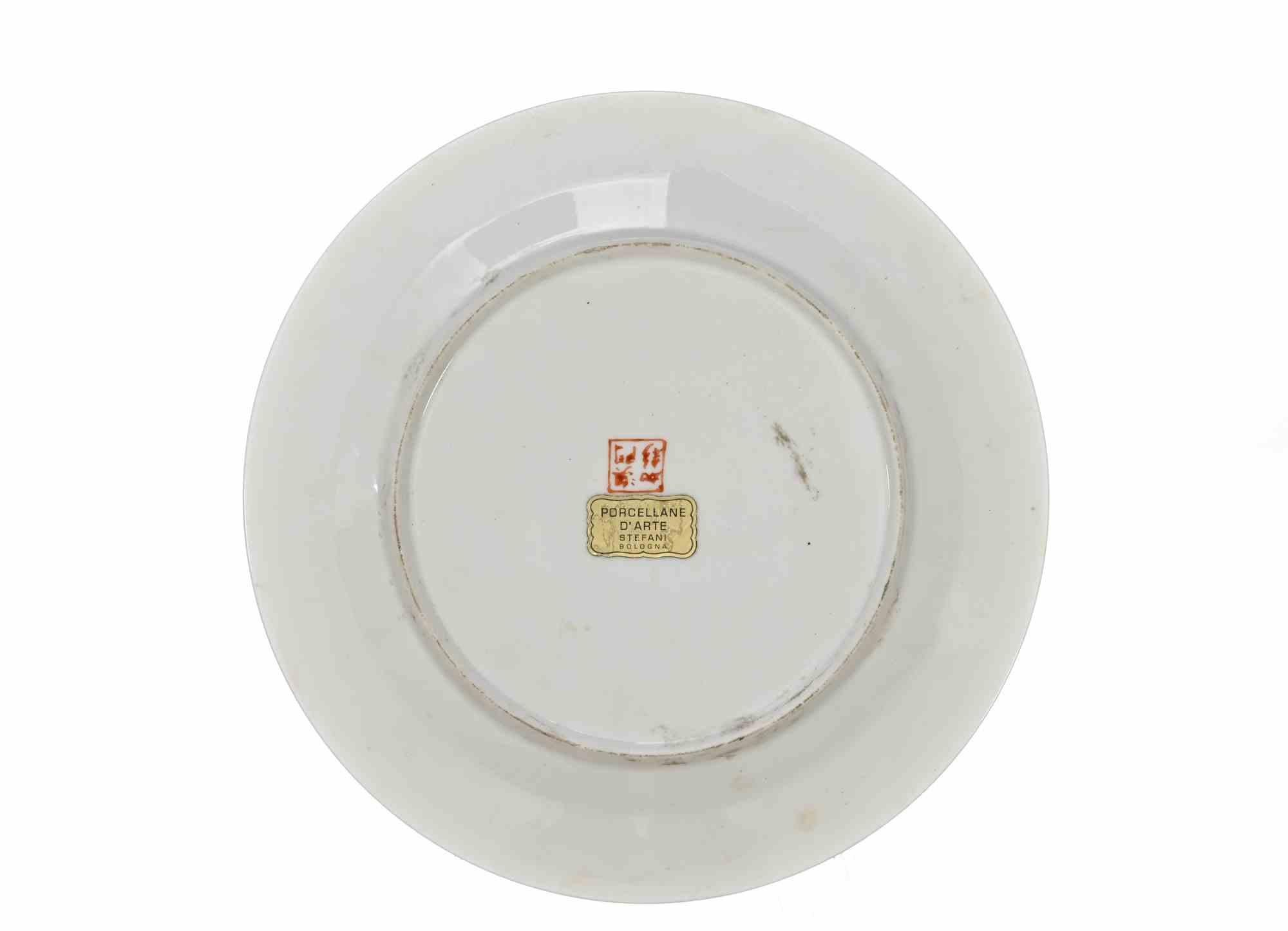 Chinese Plate, Mid-20th Century In Good Condition For Sale In Roma, IT