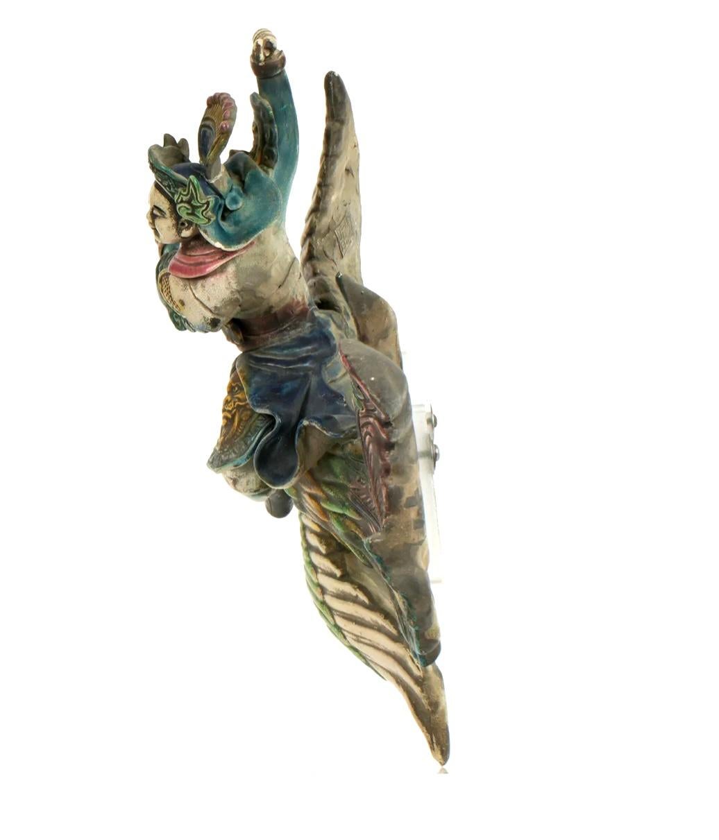 20ième siècle Tuile décorée polychrome chinoise, guerrier sur Phoenix en vente