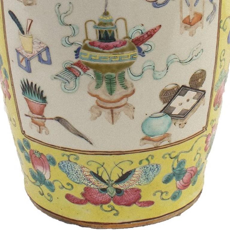 Porcelain Chinese Polychrome Vase, China, Early 20th Century