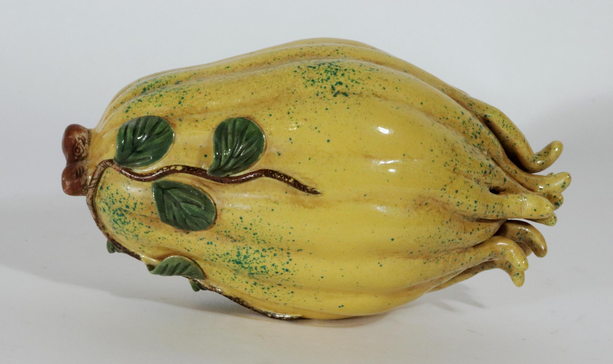 Chinese Export Chinese Porcelain Altar Fruit in the Form of a Buddha's Hand Citron