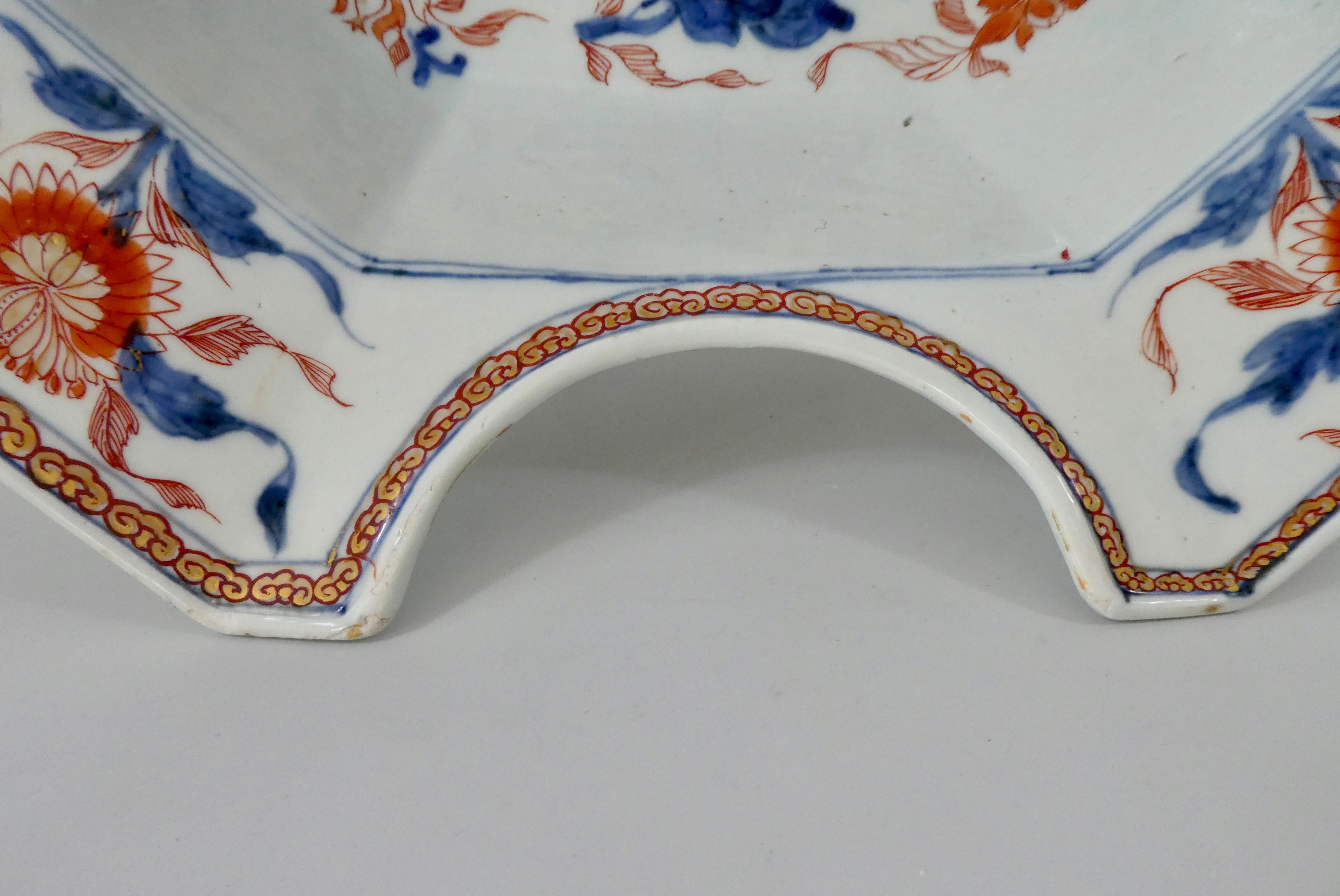 Chinese Export Chinese Porcelain Barbers Bowl, Chinese Imari Decoration, Kangxi Period