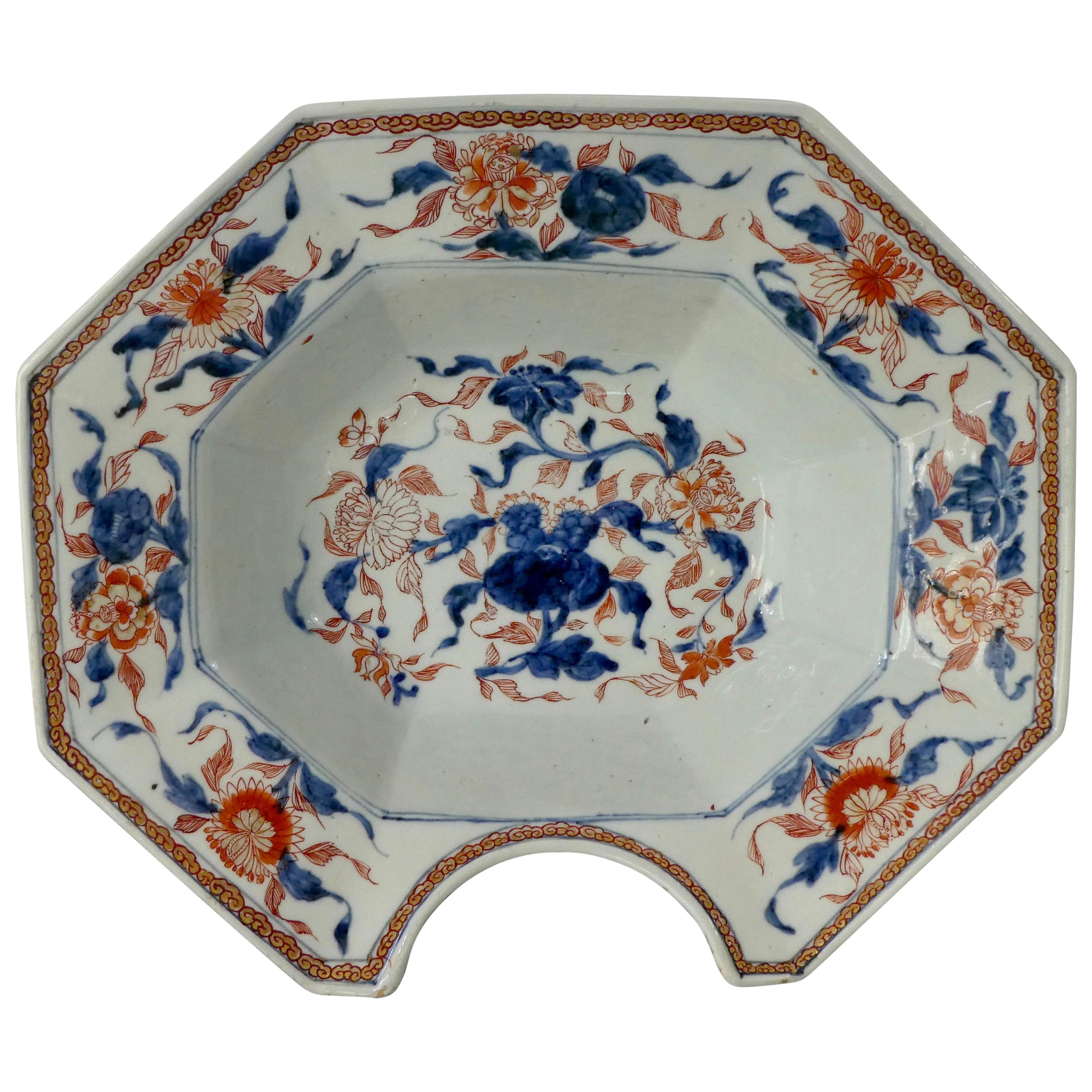 Chinese Porcelain Barbers Bowl, Chinese Imari Decoration, Kangxi Period