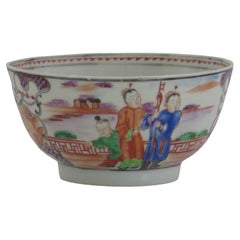 Antique Chinese Porcelain Berry Bowl Hand Painted Famille Rose, Qing Qianlong circa 1760